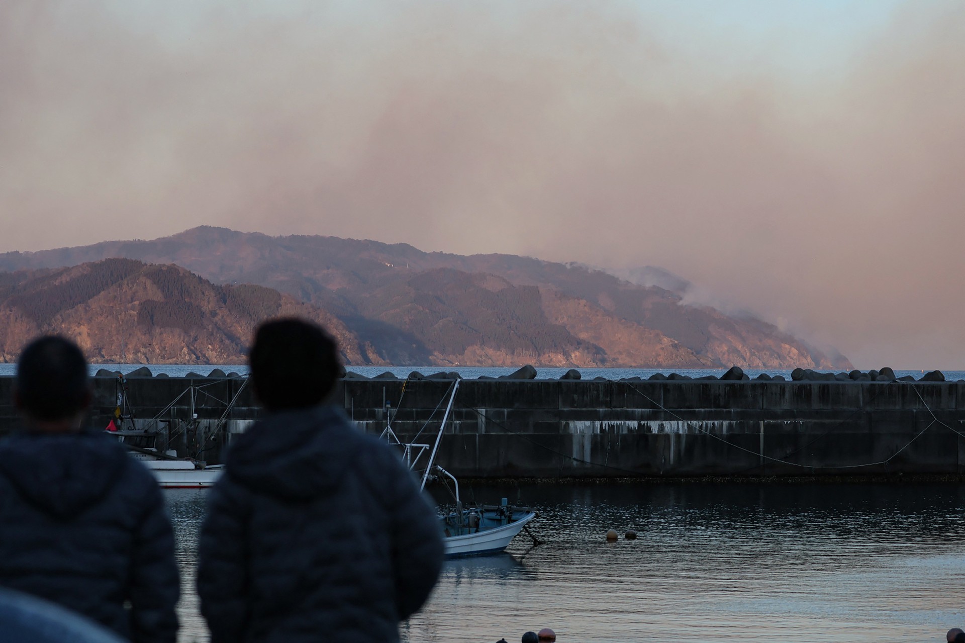 Japan battles largest wildfire in 3 decades as evacuations grow