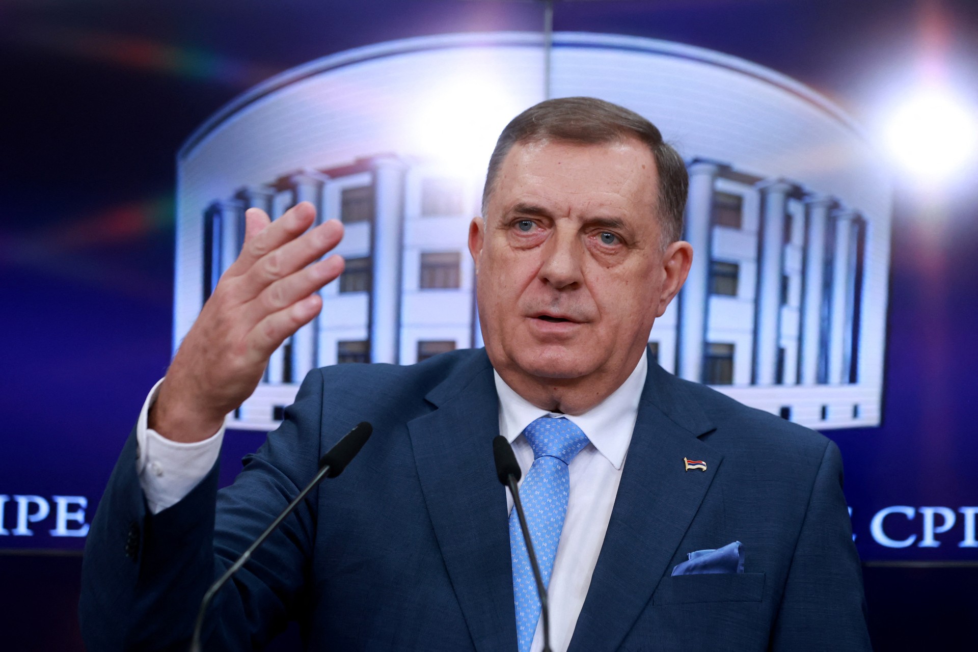 Bosnia issues international arrest warrant for Milorad Dodik over constitutional violations