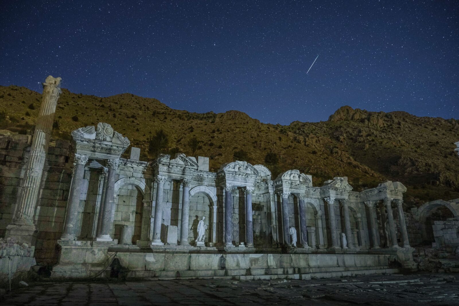 Antonine Fountain in the ancient city of Sagalassos, Burdur, Türkiye. (IHA Photo)