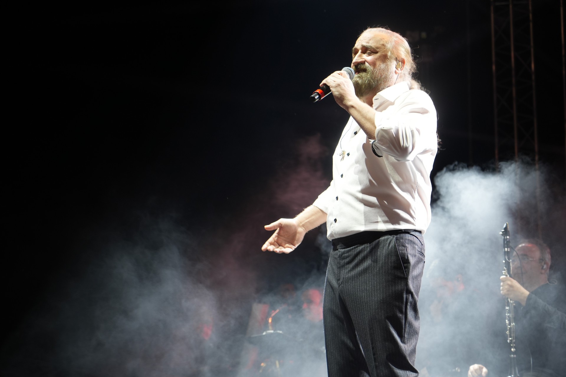 Singer Volkan Konak dies on stage during concert in Turkish Cyprus