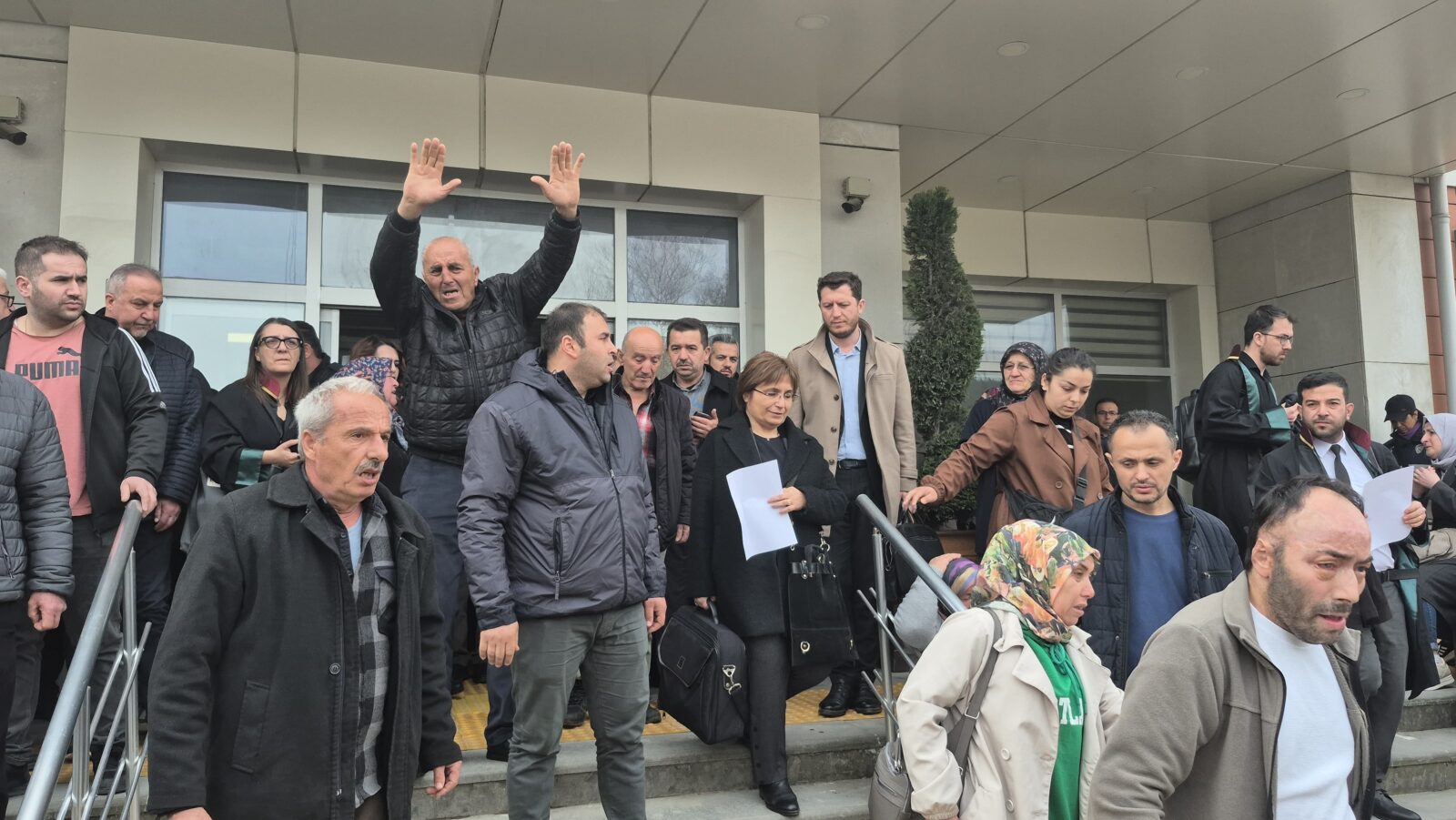 Following the verdict, families and their lawyers protested inside the courthouse, with demonstrations continuing outside. (IHA Photo)
