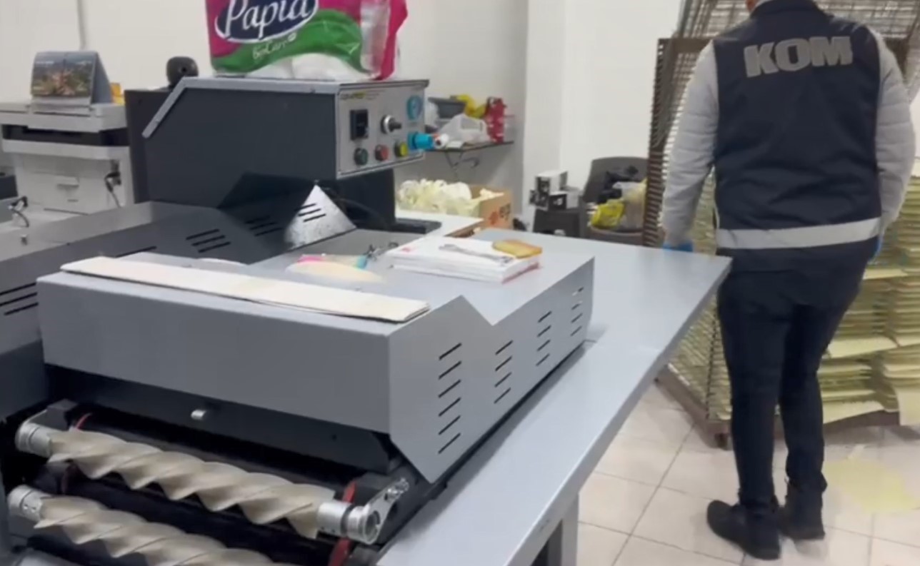 Police seize over $7 million counterfeit and dismantle a money laundering ring. Mersin, Türkiye, March 25, 2025. (IHA Photo)
