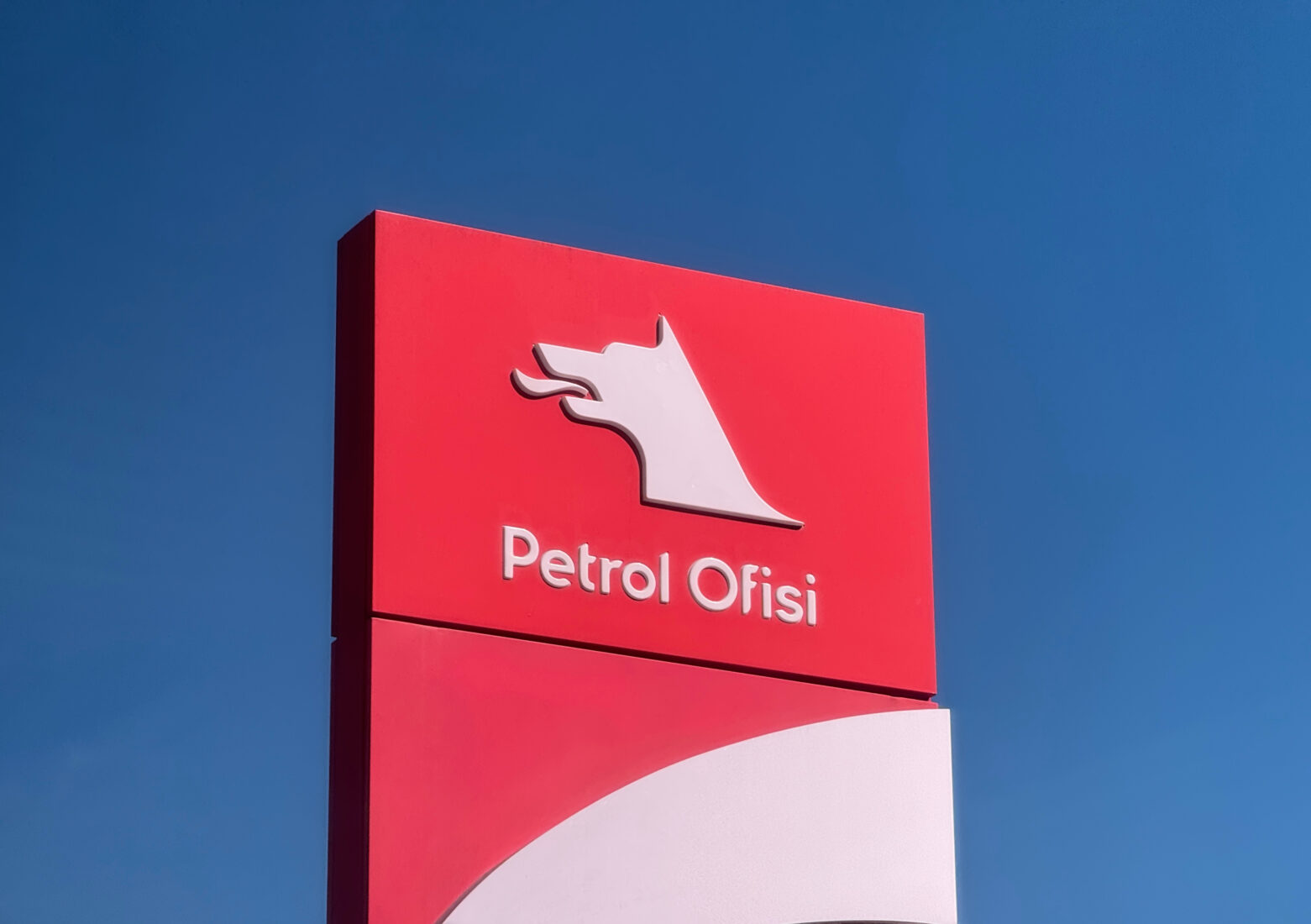 The file photo shows a Petrol Ofisi station sign. (Adobe Stock Photo)