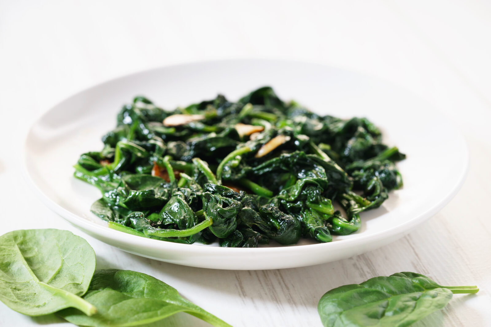 A simple yet flavorful Turkish-style sautéed spinach dish, enhanced with garlic for a rich taste. (Adobe Stock Photo)