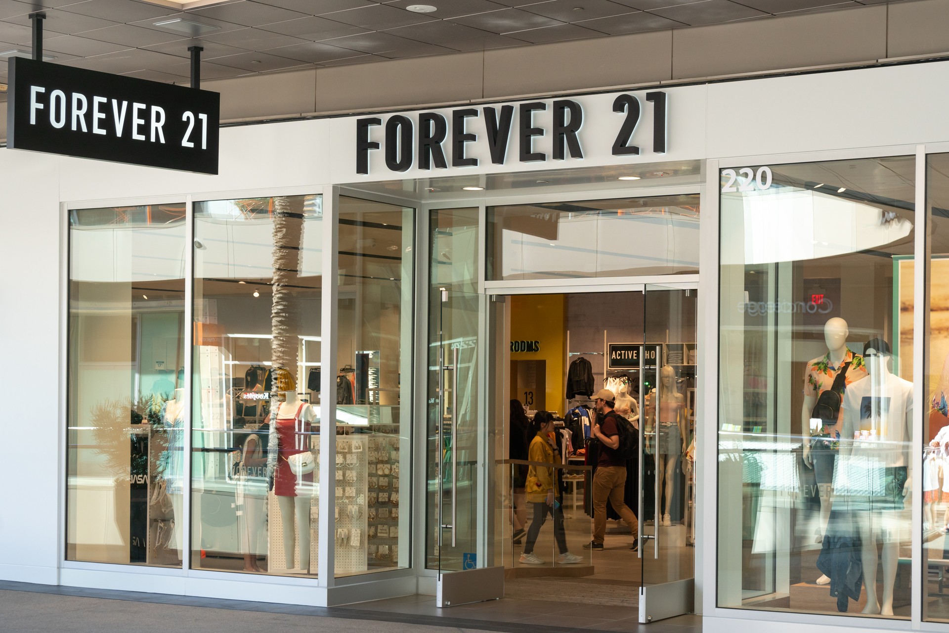 No buyers for 350 stores: US fast-fashion giant Forever 21 files for bankruptcy