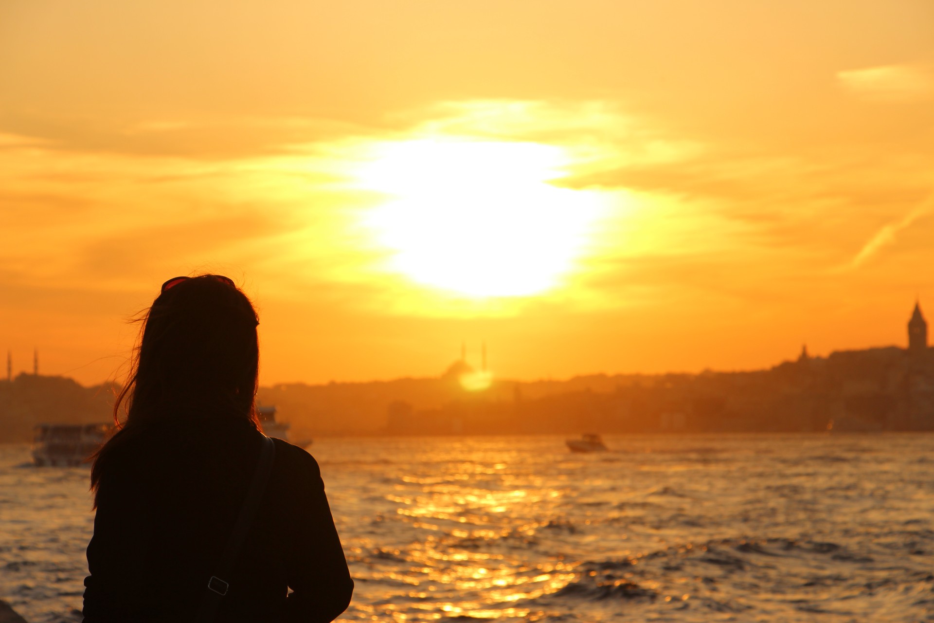 Women in Türkiye face major employment, safety and income gaps, report finds