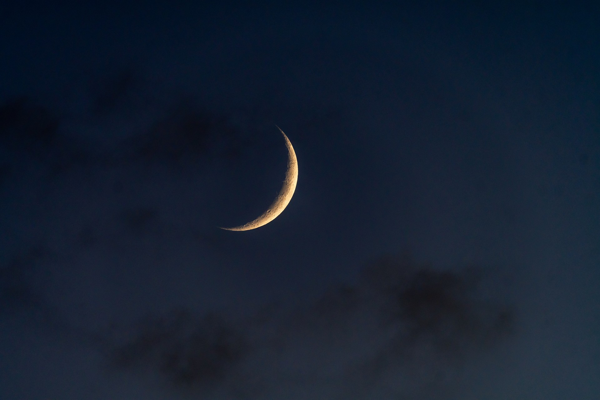 Indonesia to observe Eid al-Fitr one day late as crescent moon fails to appear
