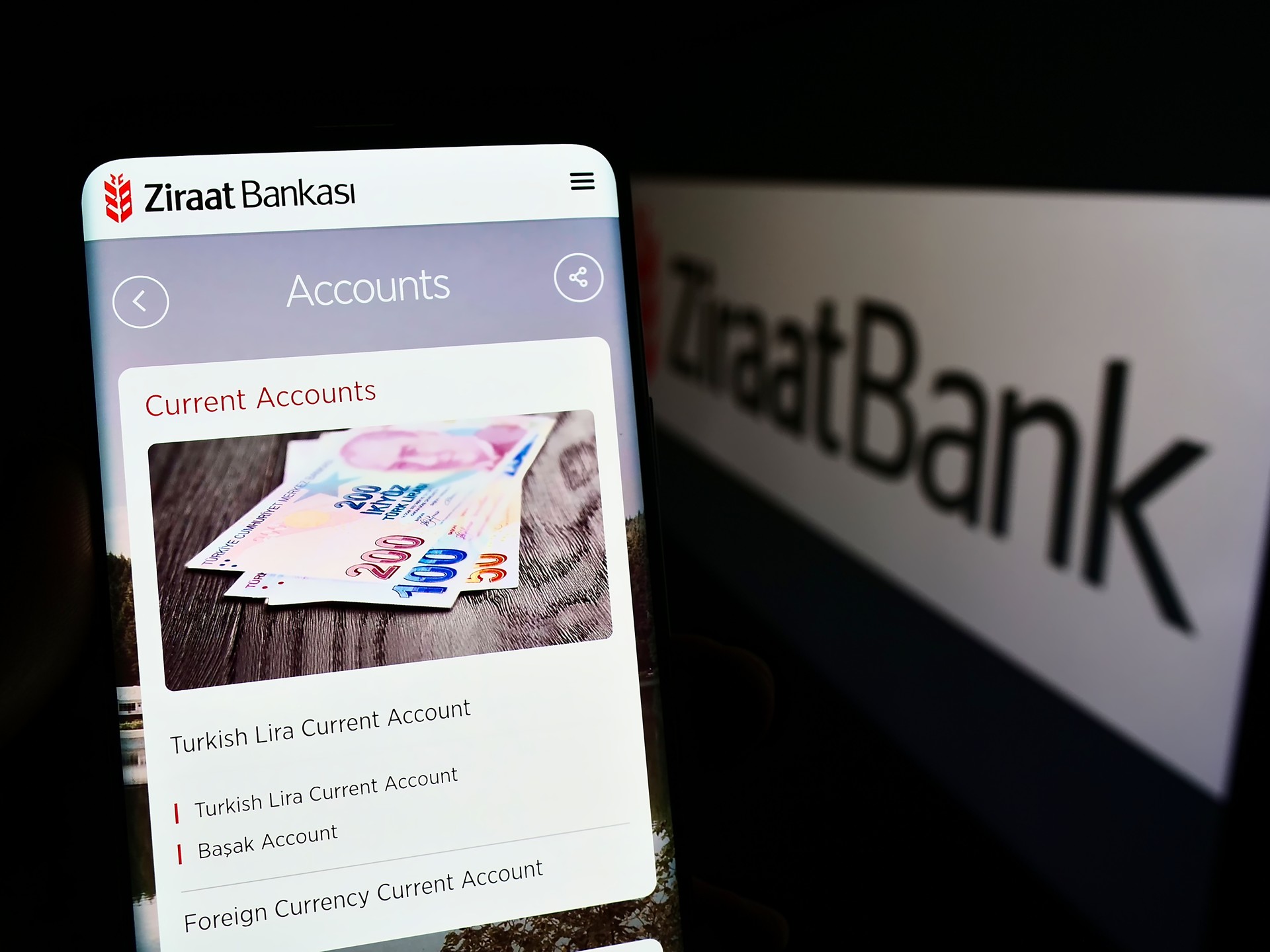 China leads, Türkiye climbs: 500 most valuable banks of 2025 announced
