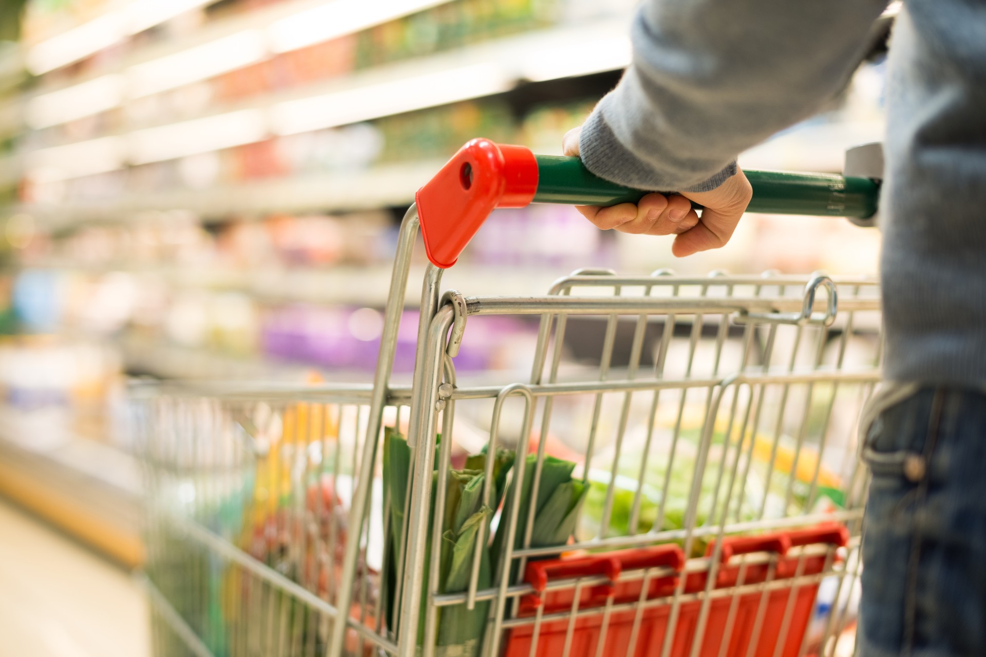 Türkiye's food inflation reaches 11-month high in February, says TEPAV