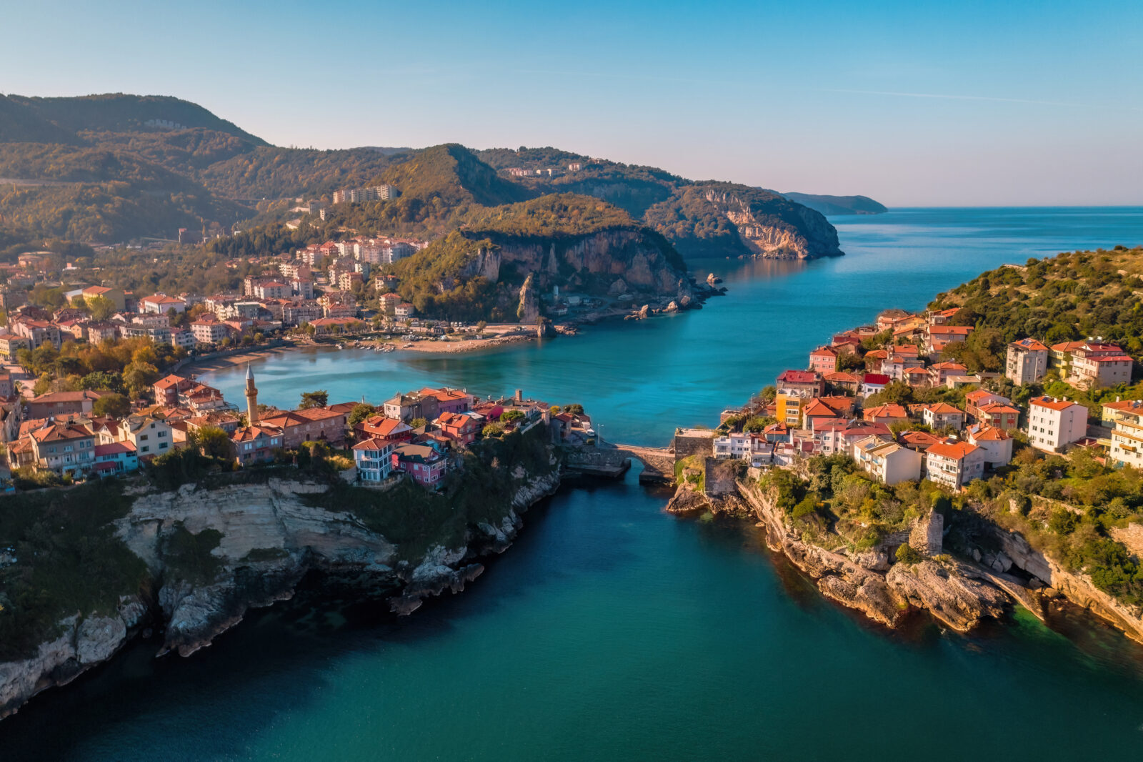 The twin bays of Amasra create postcard-perfect scenery on the Black Sea coast, Bartin, Türkiye. (Adobe Stock Photo)