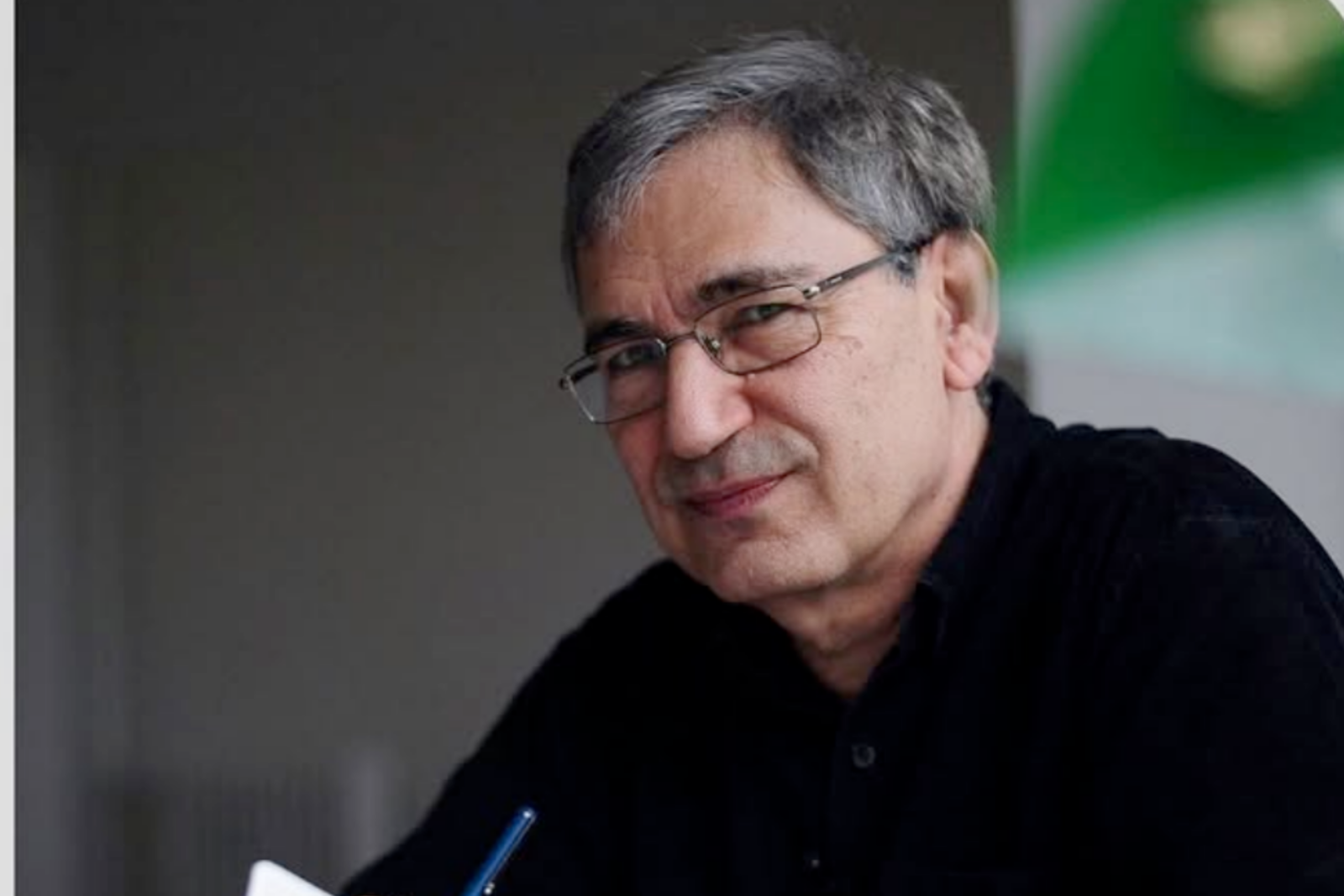 Nobel laureate Orhan Pamuk blamed for burglary in sealed Istanbul building