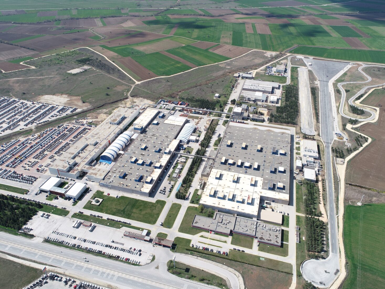 Aerial view of Ford Otosan’s Inonu plant, Türkiye's key manufacturing facility for Ford-branded heavy commercial vehicles since 1982 in Eskisehir, Türkiye. (Photo via fordotosan.com.tr)