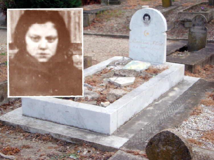 The tomb of Selma Sultana, Kenize Murad's mother, in Paris, reflects the struggles of the exiled Ottoman dynasty, in Paris, France. (Photo via Türkiye Daily)