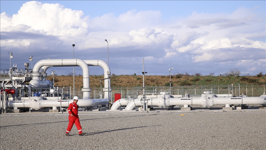 File photo shows a technician walking past a section of the Trans-Anatolian Natural Gas Pipeline (TANAP) infrastructure in Türkiye, accessed on March 22, 2025. (AA Photo)