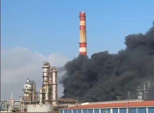 Reportedly a scene from the showing the gravity of the situation at Heydar Aliyev oil refinery