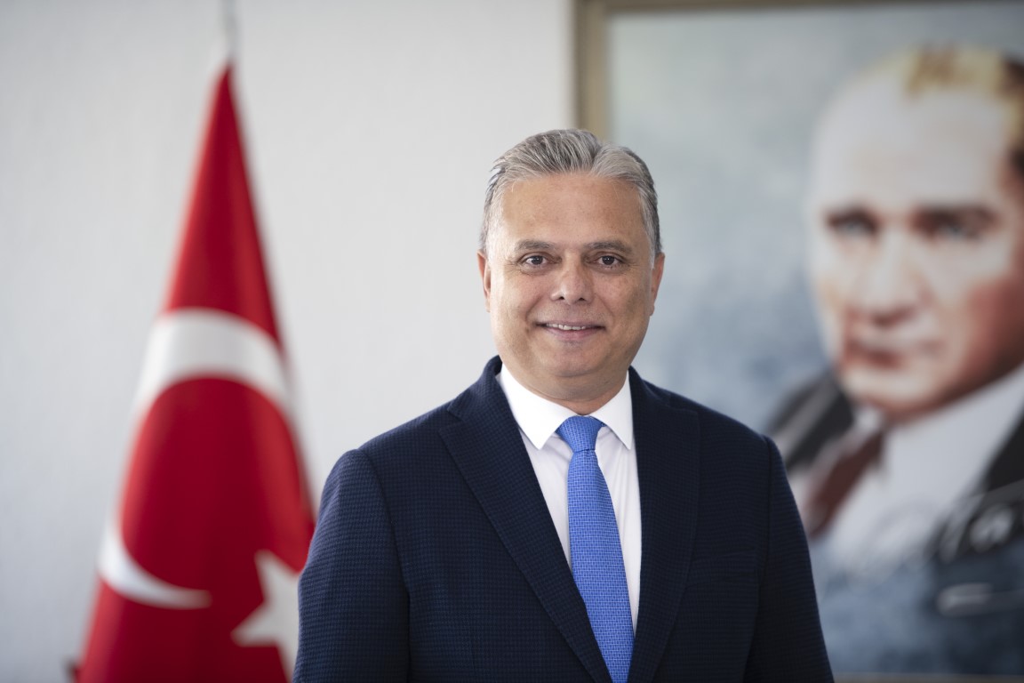 Antalya mayor announces bid for main opposition CHP leadership ahead of extraordinary congress