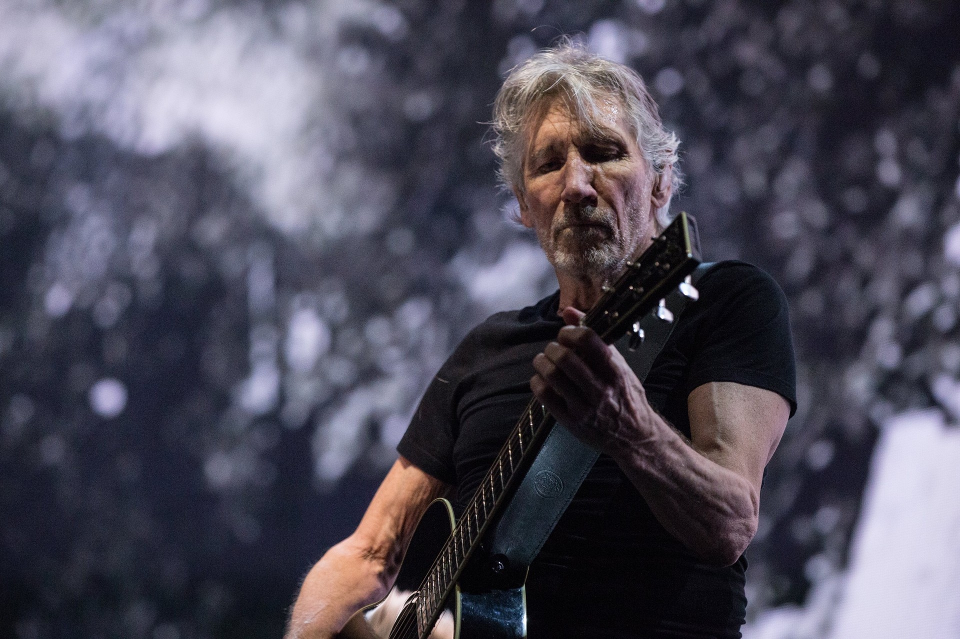 Pink Floyd’s iconic songs come to life at Zorlu PSM in Istanbul Image