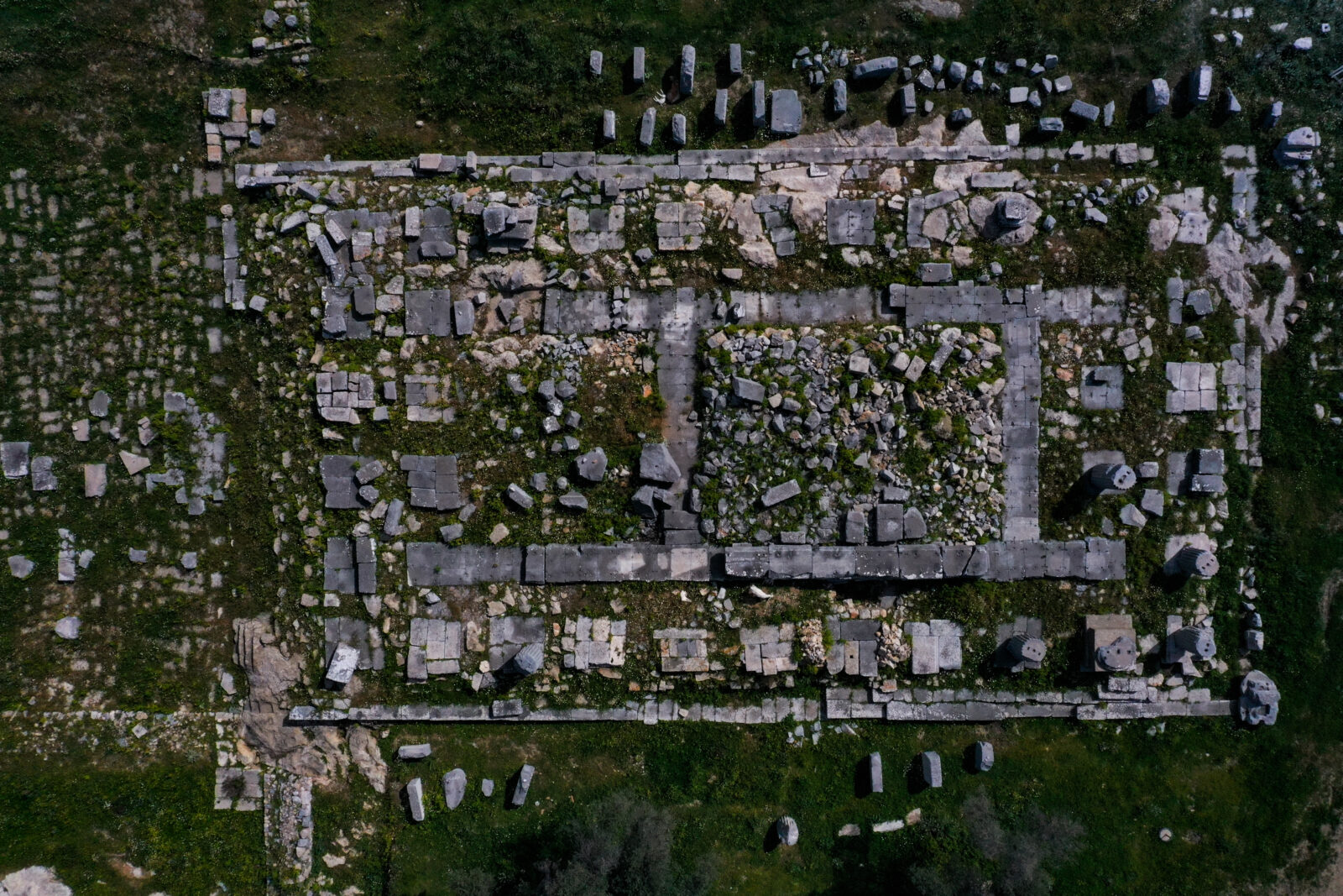 An aerial view of the ancient city of Teos, located in the Seferihisar district as columns around the Temple of Dionysus are being restored to their original standing position, revitalizing the historical heritage, in Izmir, Türkiye, March 31, 2025. (AA Photo)