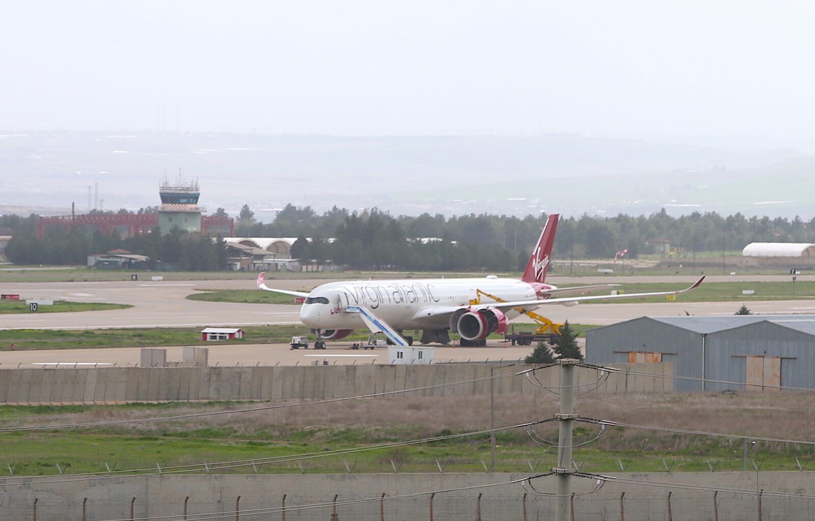 Passenger illness prompts emergency landing of UK-India flight in Türkiye