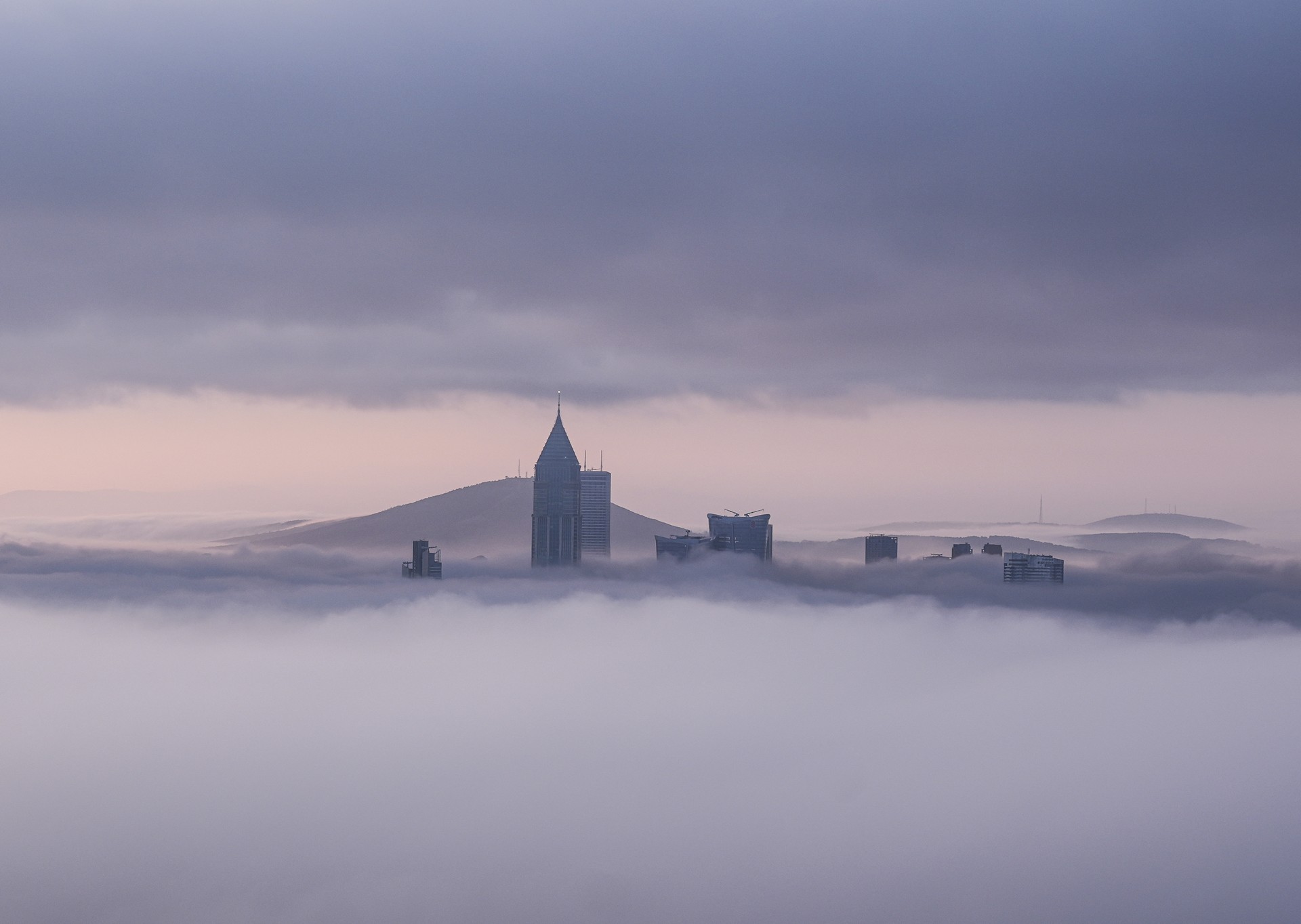 Heavy fog in Istanbul disrupts flights at Sabiha Gokcen Airport