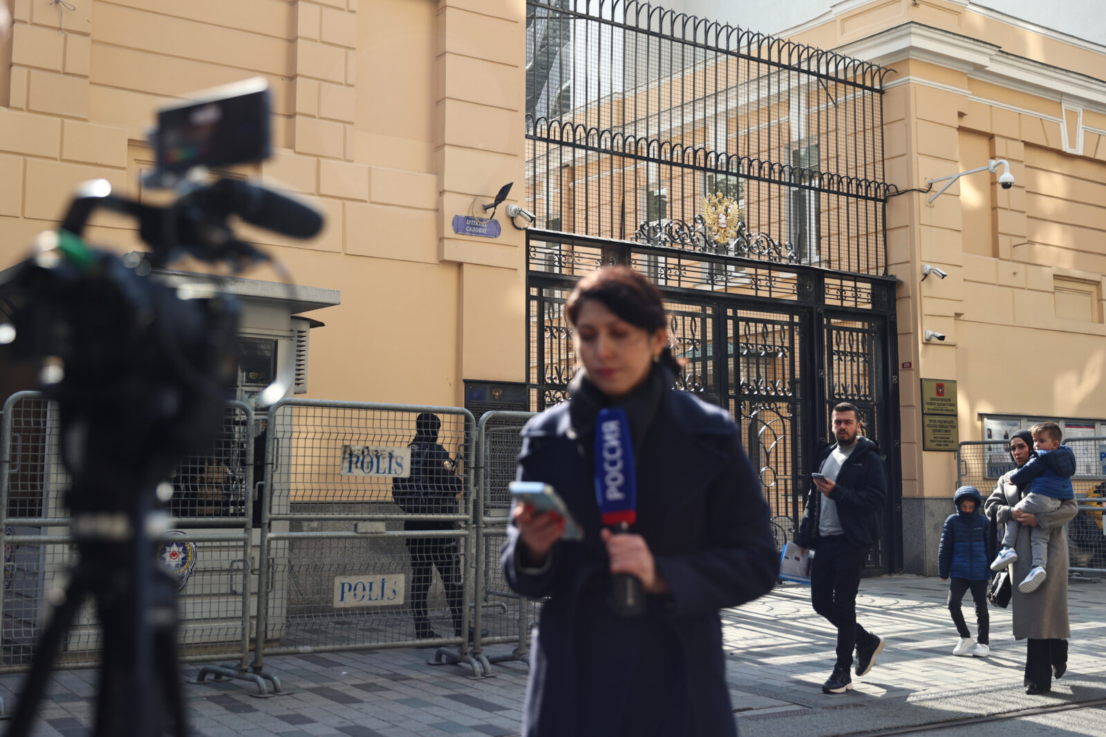 Russia and US agree on roadmap for return of seized diplomatic properties