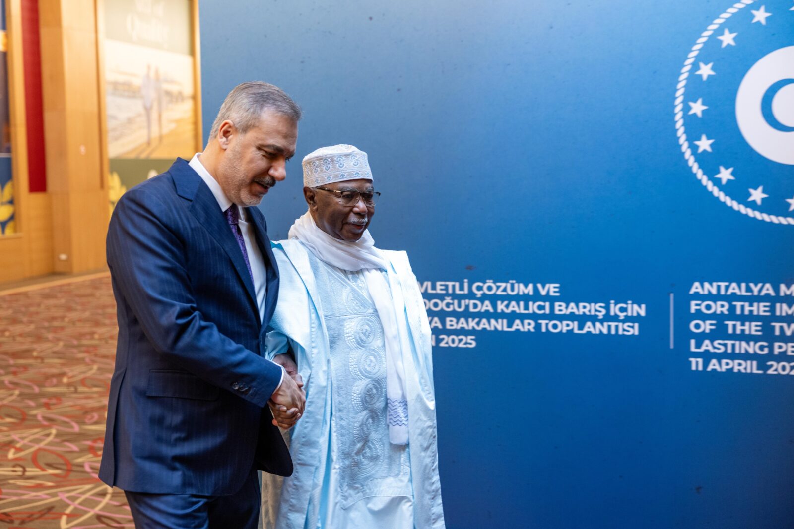 Foreign Minister Hakan Fidan (L) meets with Secretary General of the Organization of Islamic Unity Hissin Brahim Taha during the “Antalya Ministerial Meeting for a Two-State Solution and Lasting Peace in the Middle East” at the Cornelia Diamond Hotel in Antalya, Türkiye, April 11, 2025. (AA Photo)