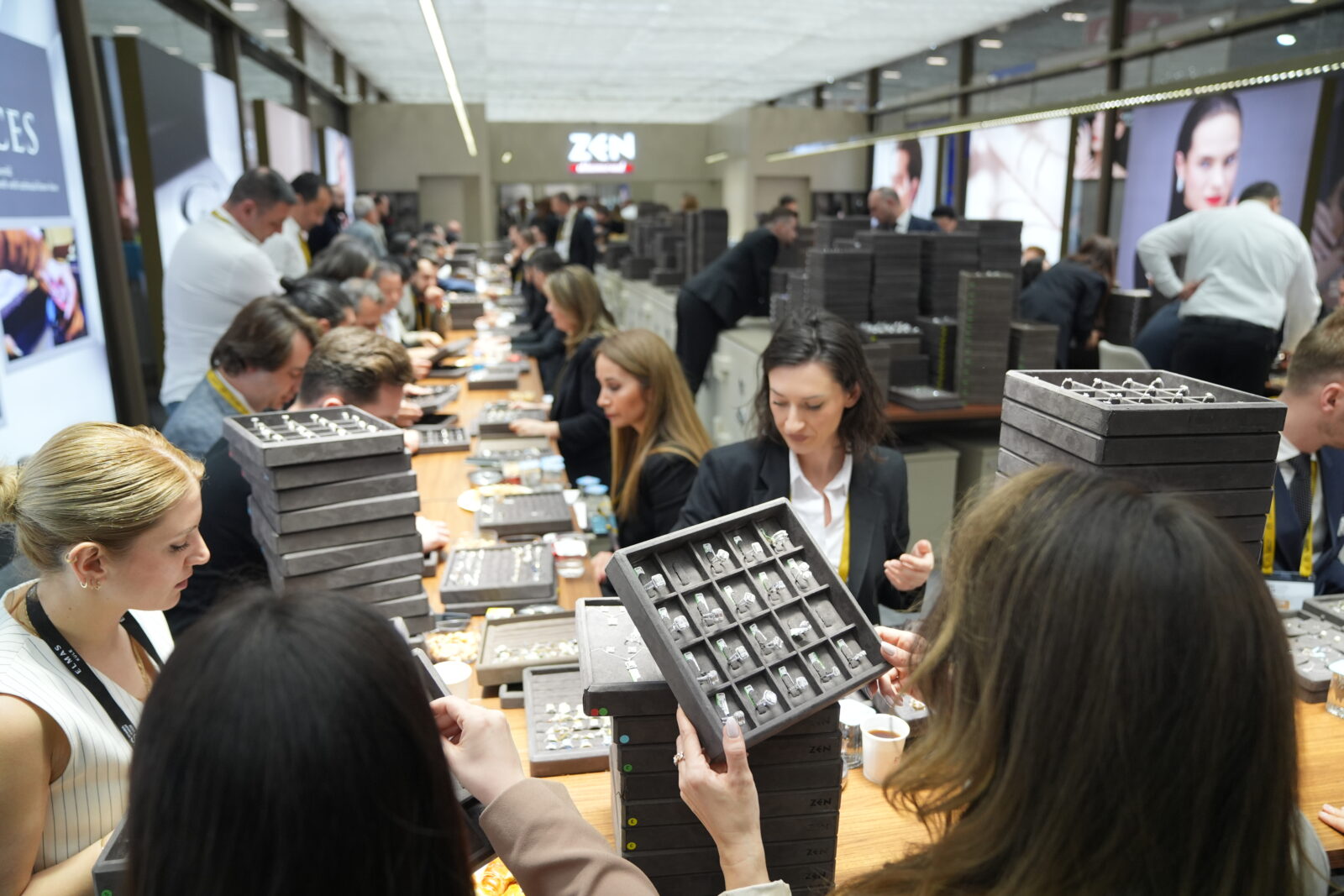 Visitors explore the opening day of the Istanbul Jewelry Show (IJS), one of the leading global events in the jewelry and gold industry, held at the Istanbul Expo Center in Istanbul, Türkiye, on April 16, 2025. (AA Photo)