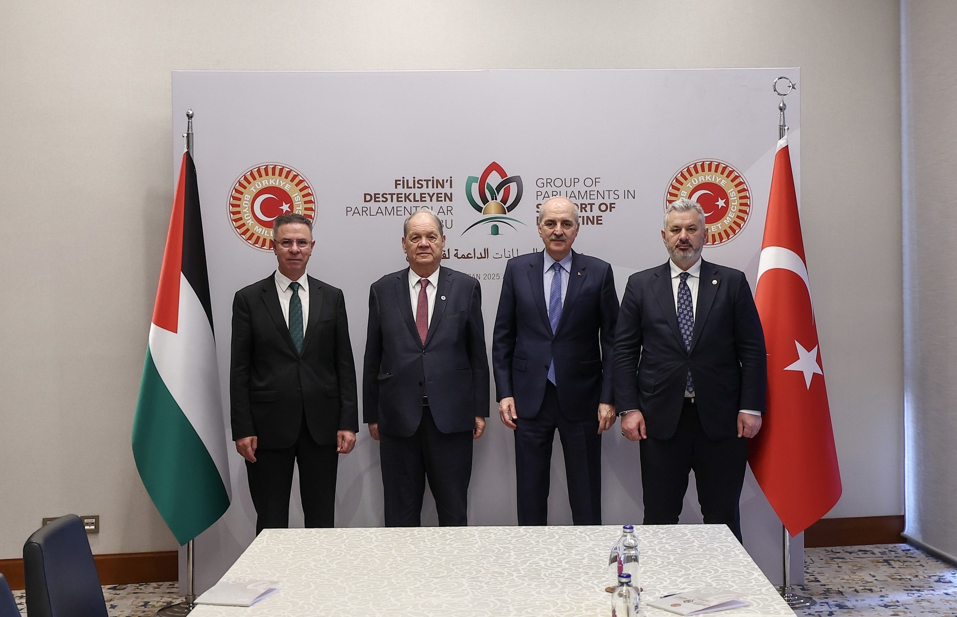 Türkiye hosts Palestine solidarity talks in Istanbul