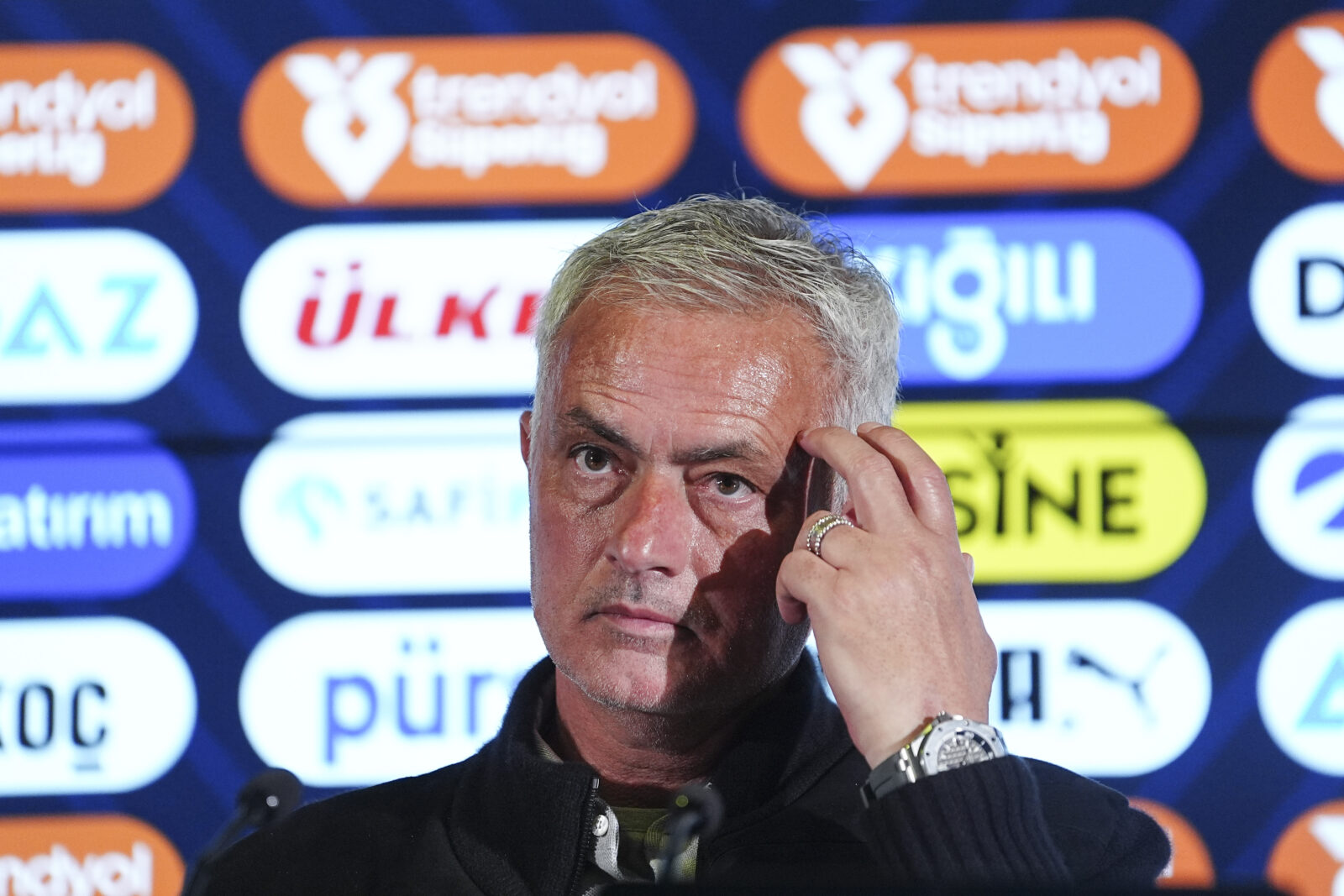 Mourinho rages at press conference after Fenerbahce’s title blow against Kayserispor