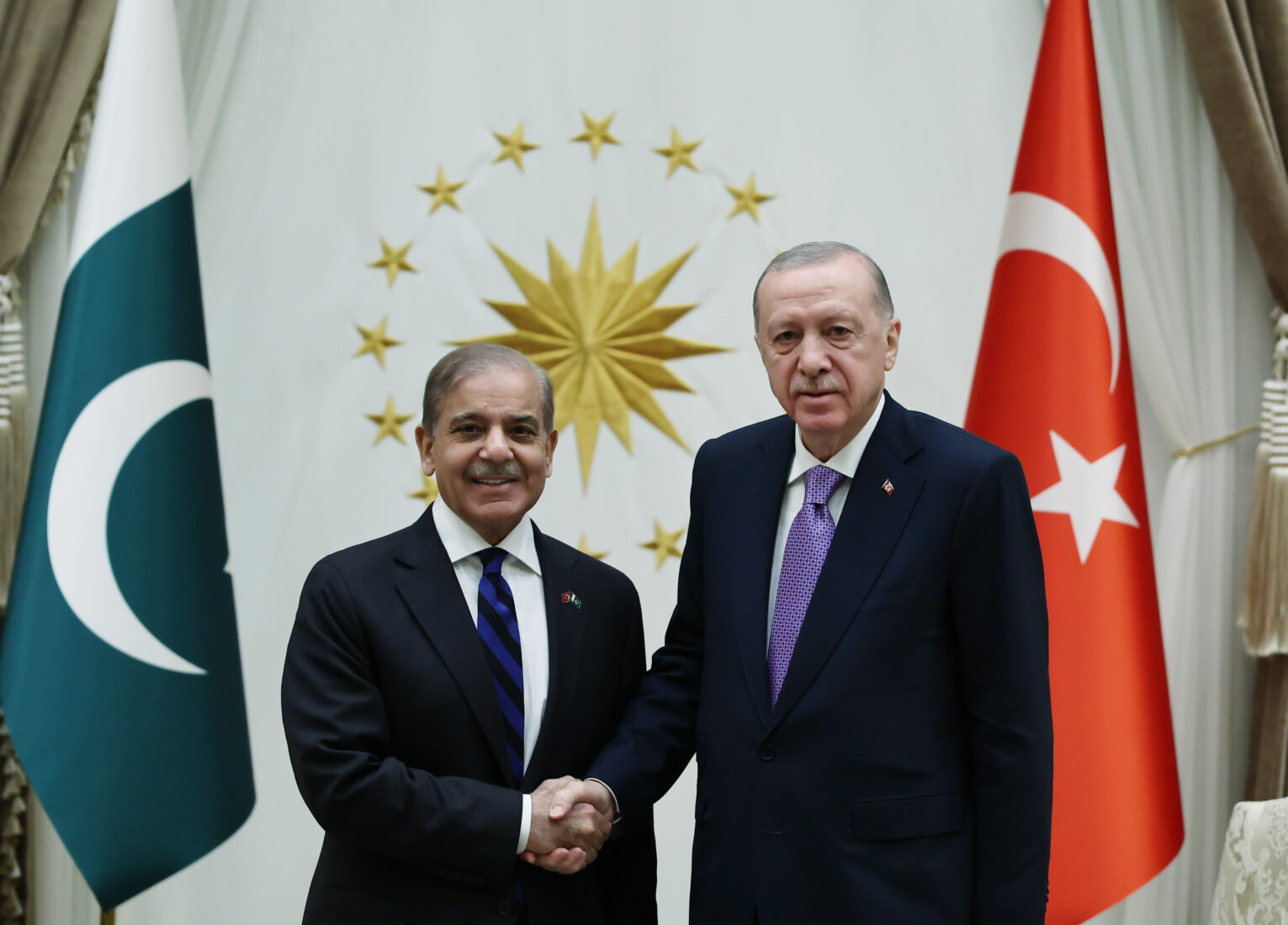 Erdogan and Sharif reaffirm Türkiye-Pakistan alliance, highlight shared vision