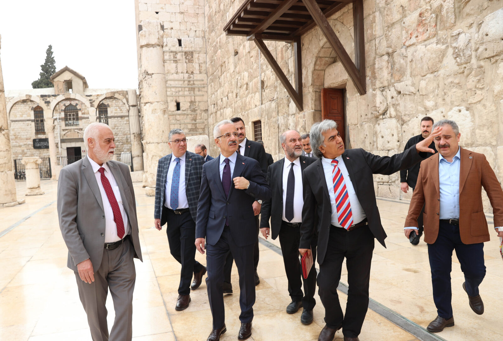 Türkiye, Syria discuss joint projects to revive rail networks, improve border logistics