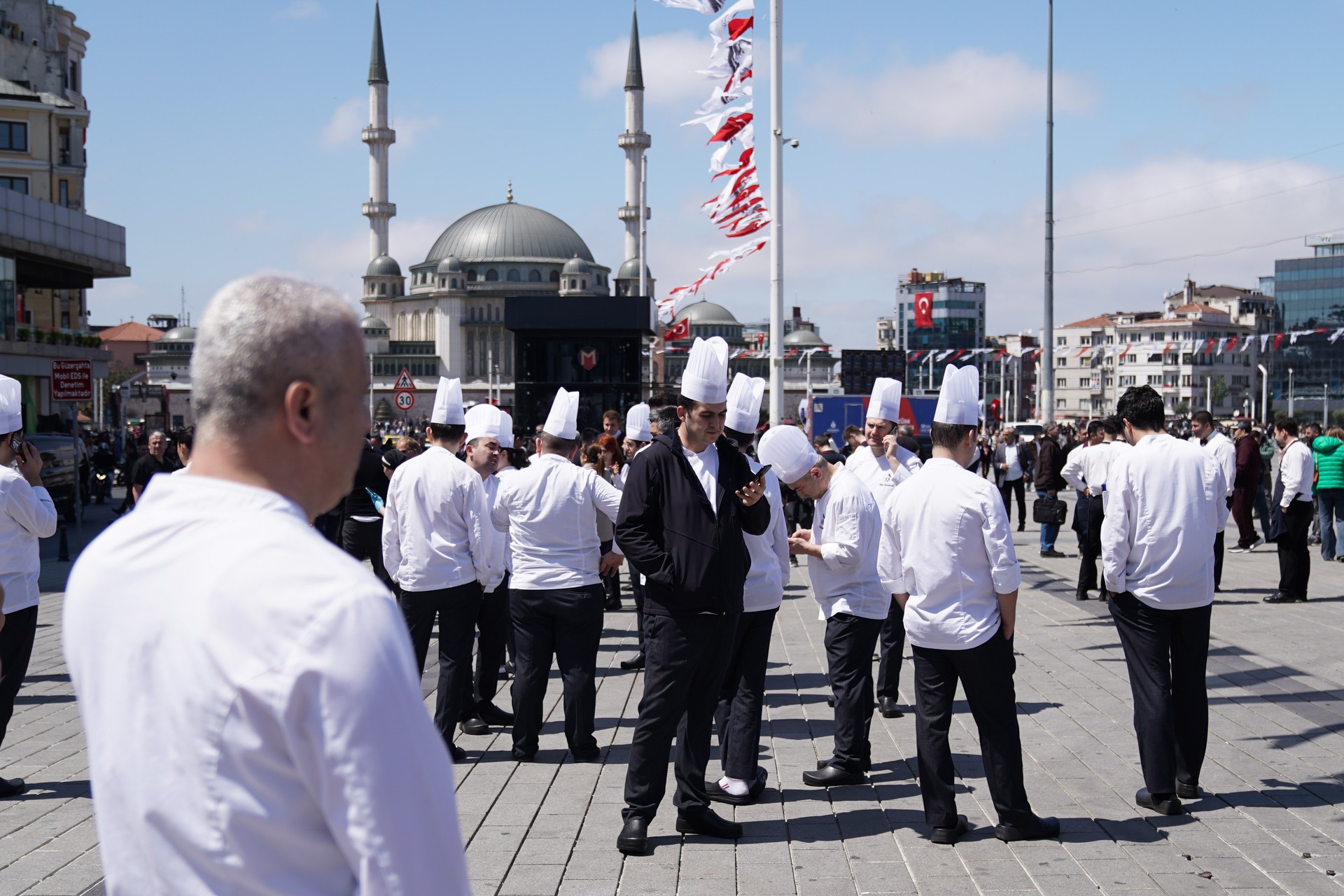 Magnitude 4.0 earthquake strikes off Silivri coast, felt across Istanbul Image