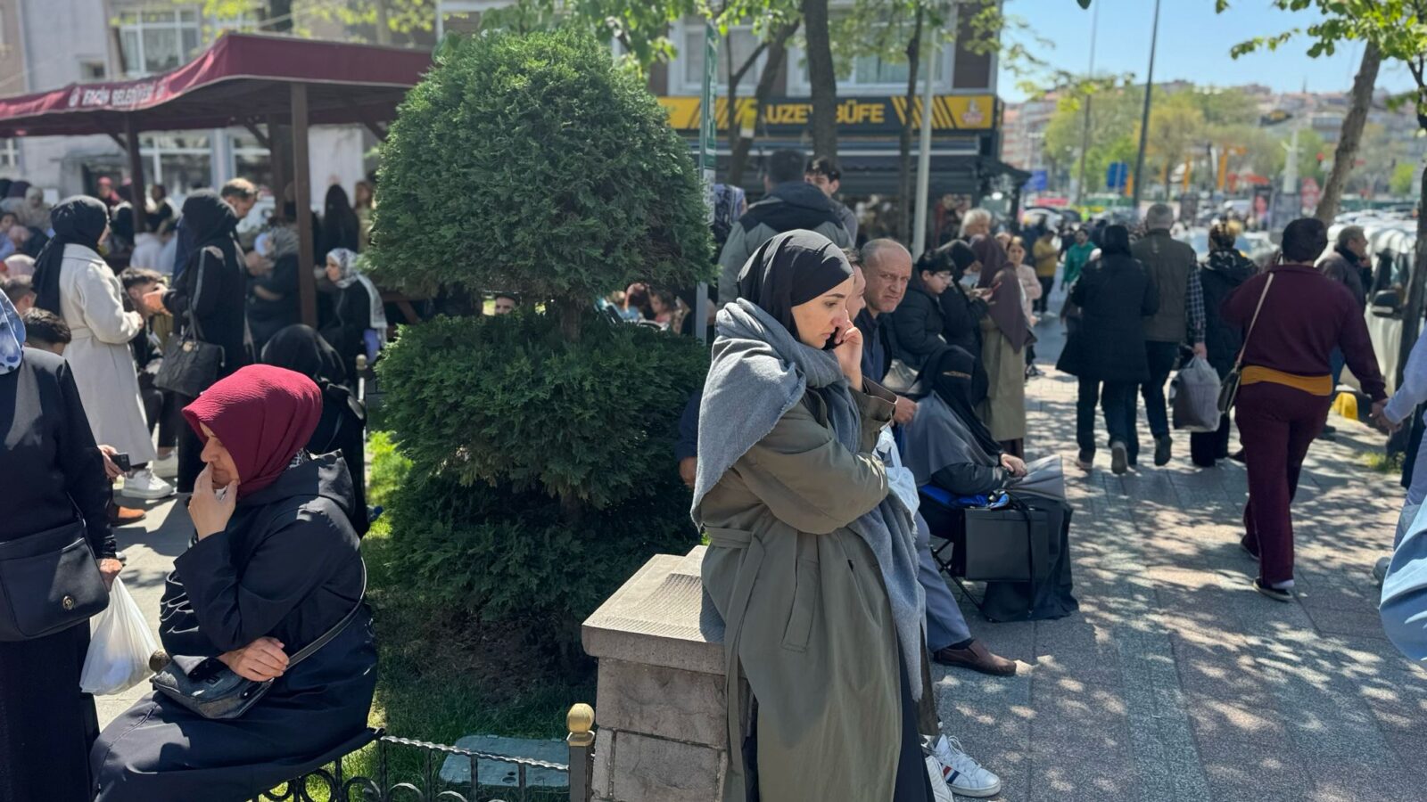 Istanbul earthquake: 6.2 magnitude tremor sends residents into streets across Türkiye
