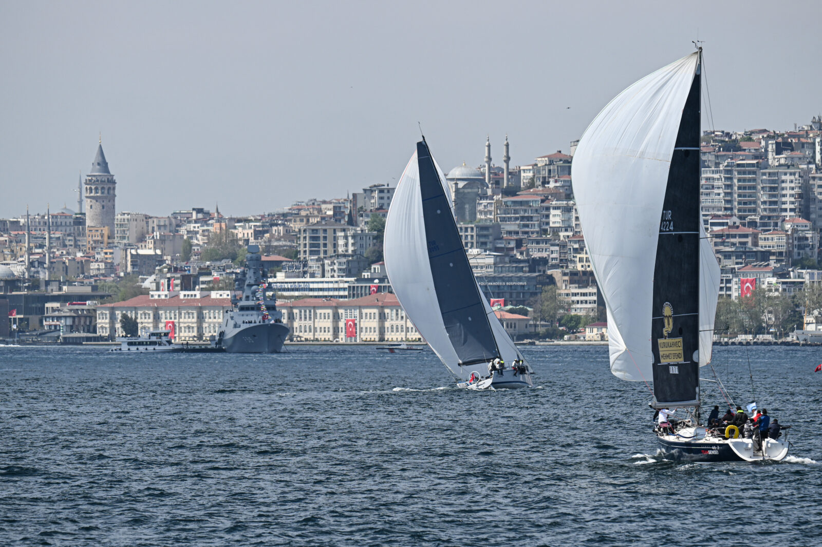 The first leg of the 6th Presidential Yacht Races of the Republic of Türkiye, the Canakkale Victory Cup, starts in Istanbul, Türkiye, with the starting signal given in front of the Dolmabahce Palace on April 23, 2025. (AA Photo)
