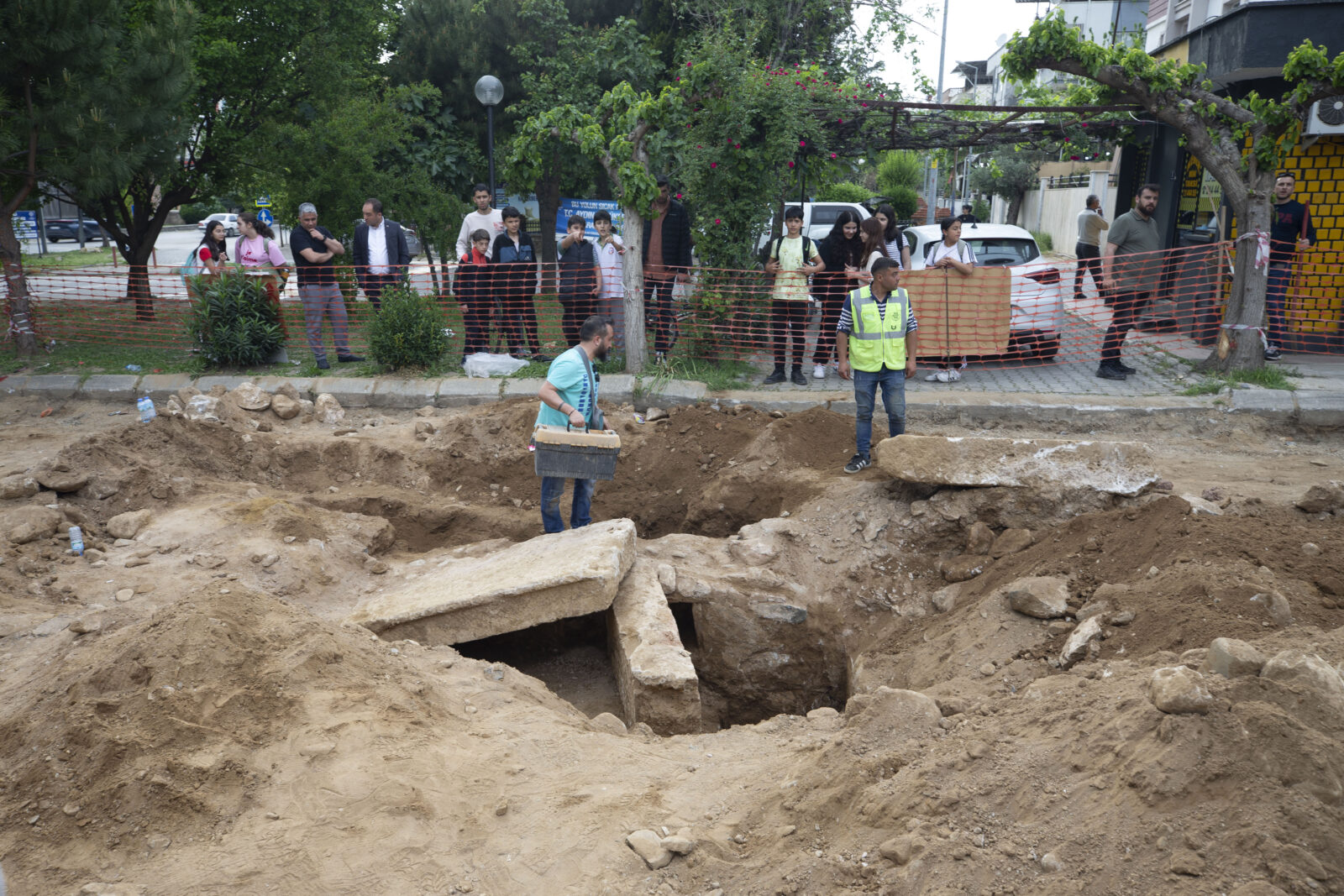 Human bones were discovered during a road renovation project by the municipality near the ancient city of Tralleis in Aydin, Türkiye, April 25, 2025. (AA Photo)