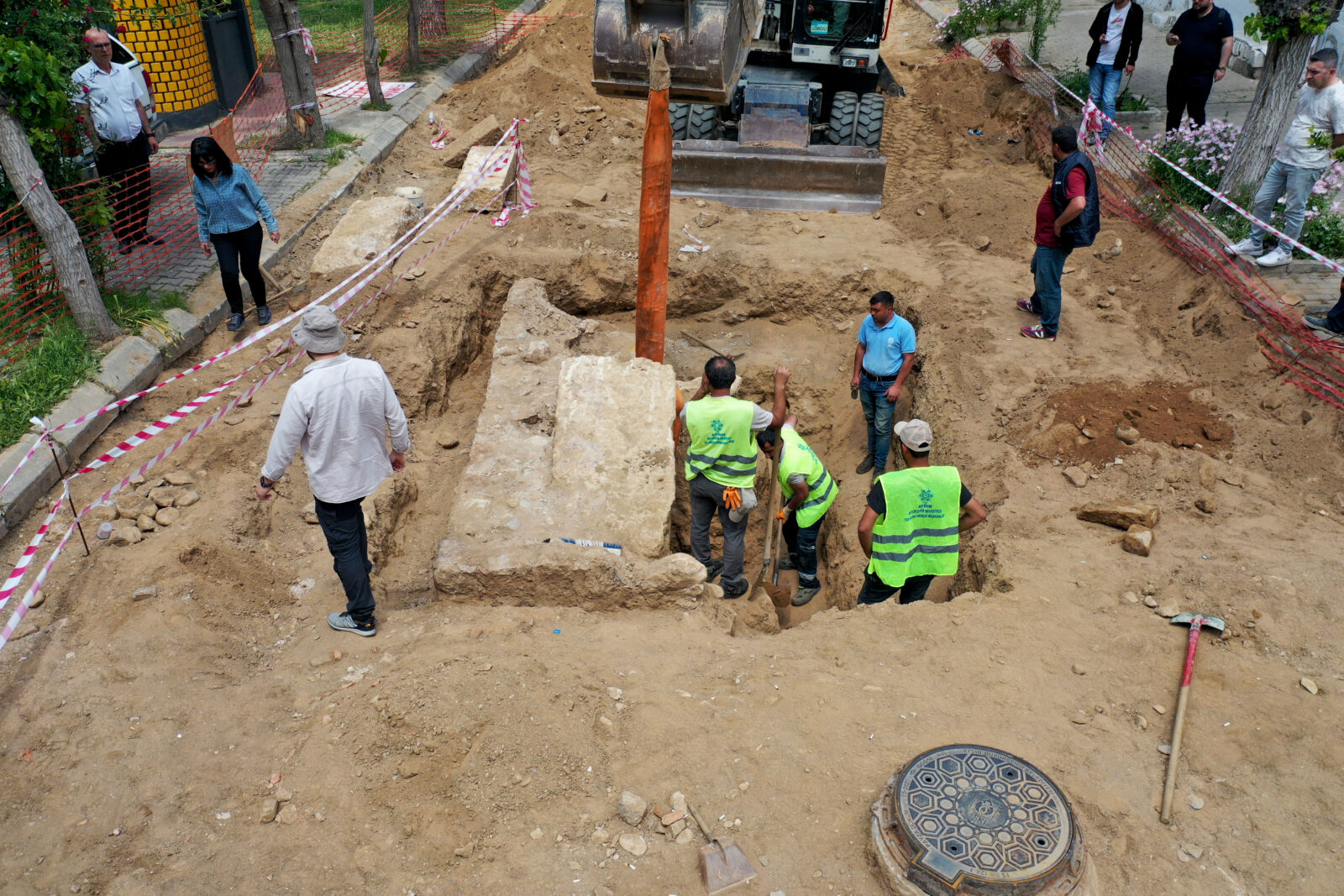 An aerial view of the "chamber tomb" during road renovation works carried out by the municipality in the area close to the Tralleis ancient city in Efeler district of Aydin, Türkiye, April 29, 2025. (AA Photo)