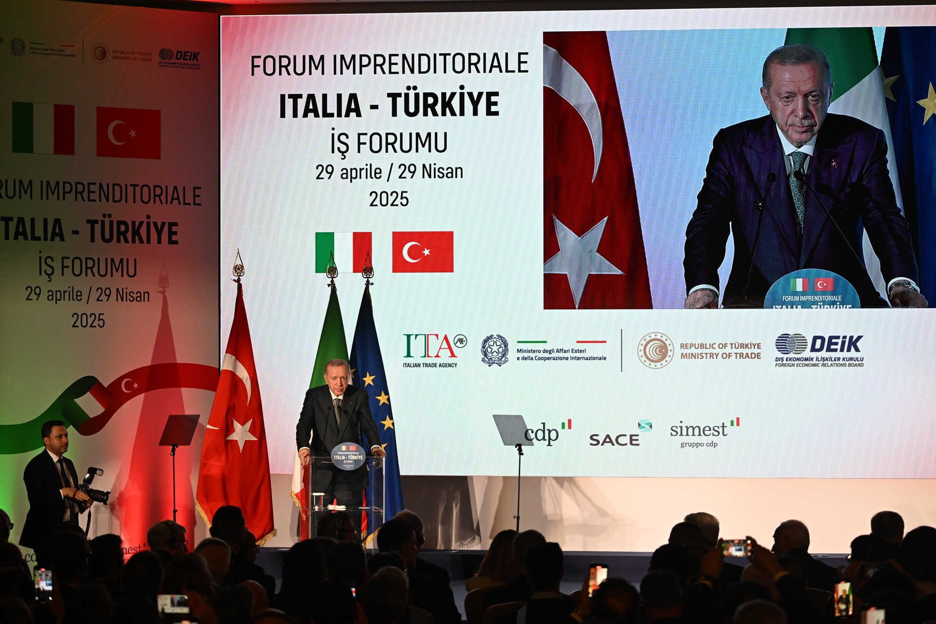 Italian companies should view Türkiye as gateway to Asia, Mideast, Africa: Erdogan
