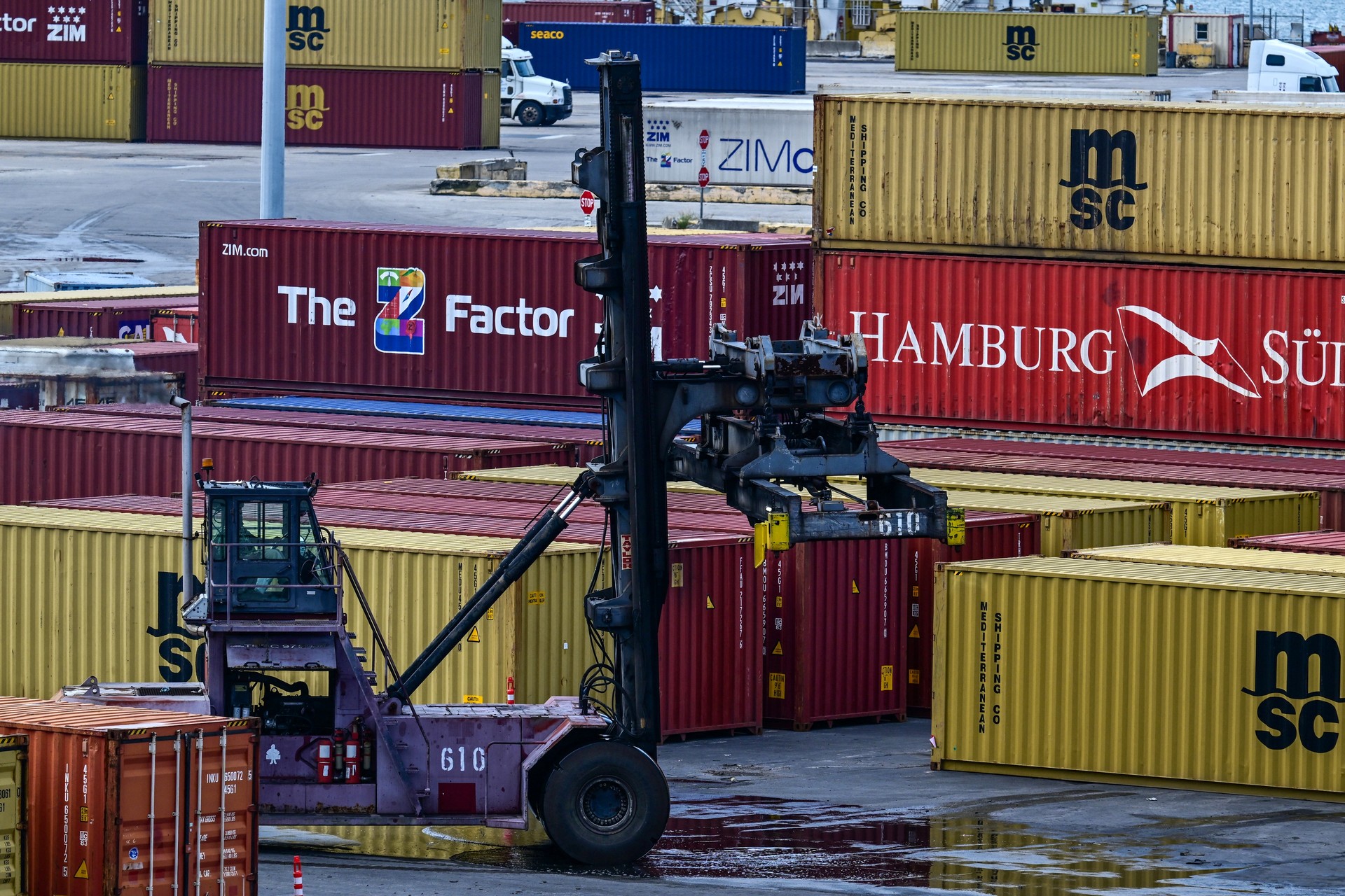 European boycott of US goods on agenda amid Trump's brutal tariffs Image
