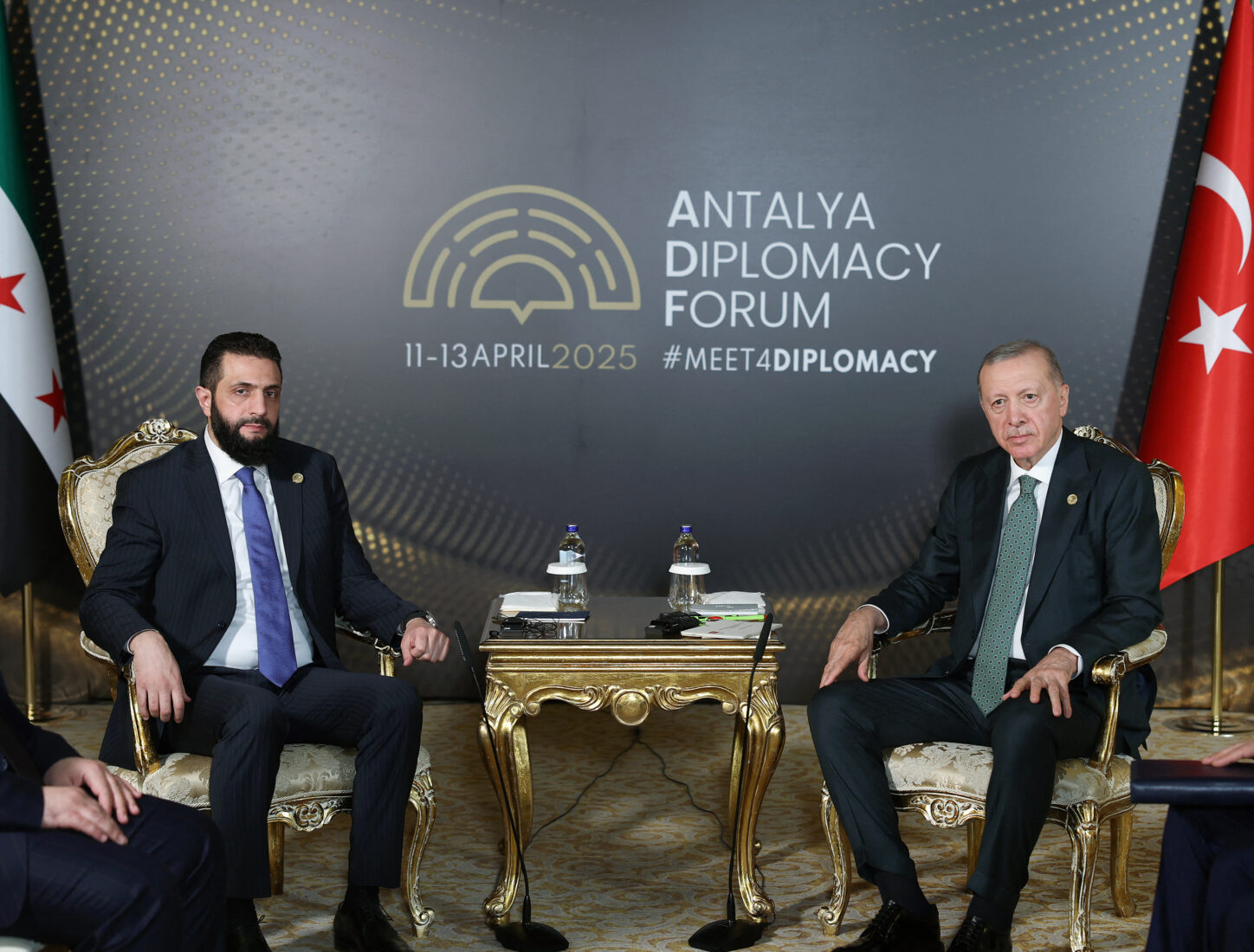 President Recep Tayyip Erdogan meeting with Syria's interim President Ahmed al-Sharaa (L) 