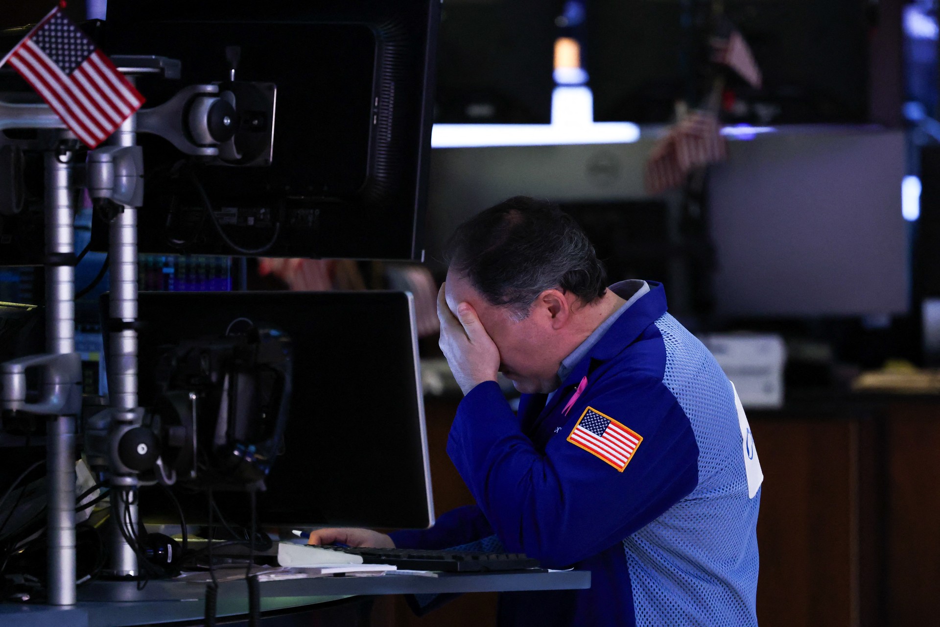 Fed’s warning rattles Wall Street, sends gold to fresh record Image