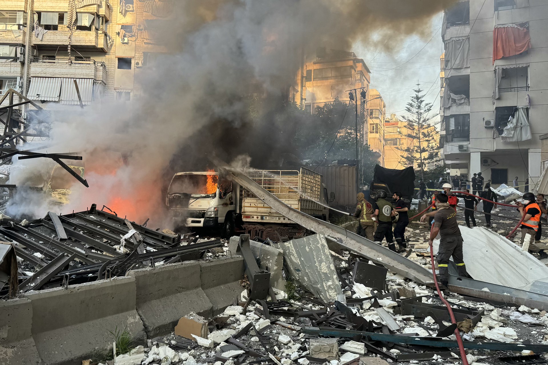 Israel launches airstrike on Hezbollah facility in southern Beirut Image