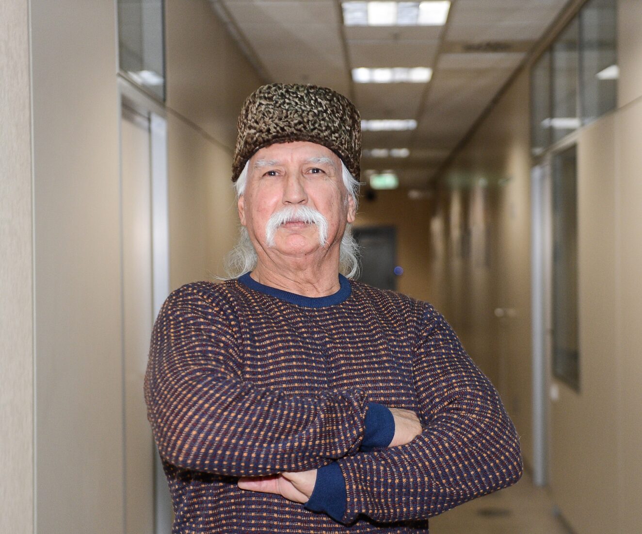 Professor Sener Usumezsoy makes statements to Ihlas News Agency, Izmir, Türkiye, January 23, 2020. (IHA Photo)