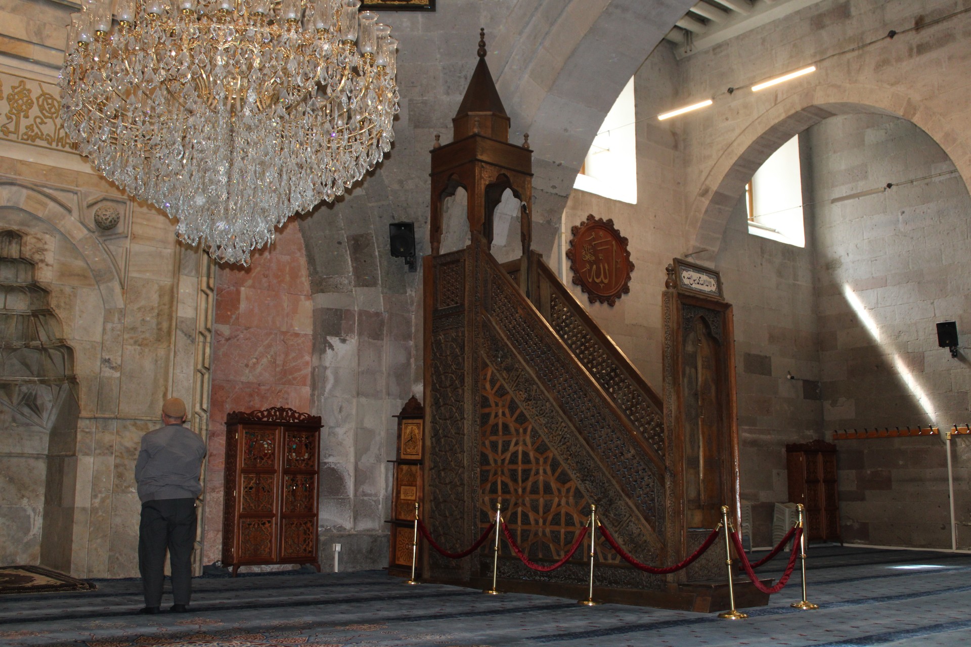 900-year-old minbar in Kayseri stands strong in its original glory