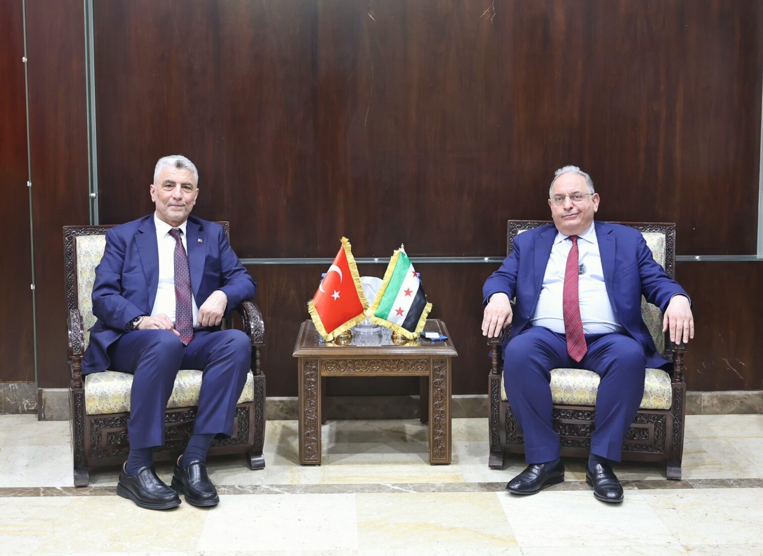 Trade minister continues talks in Syria on infrastructure, economic cooperation