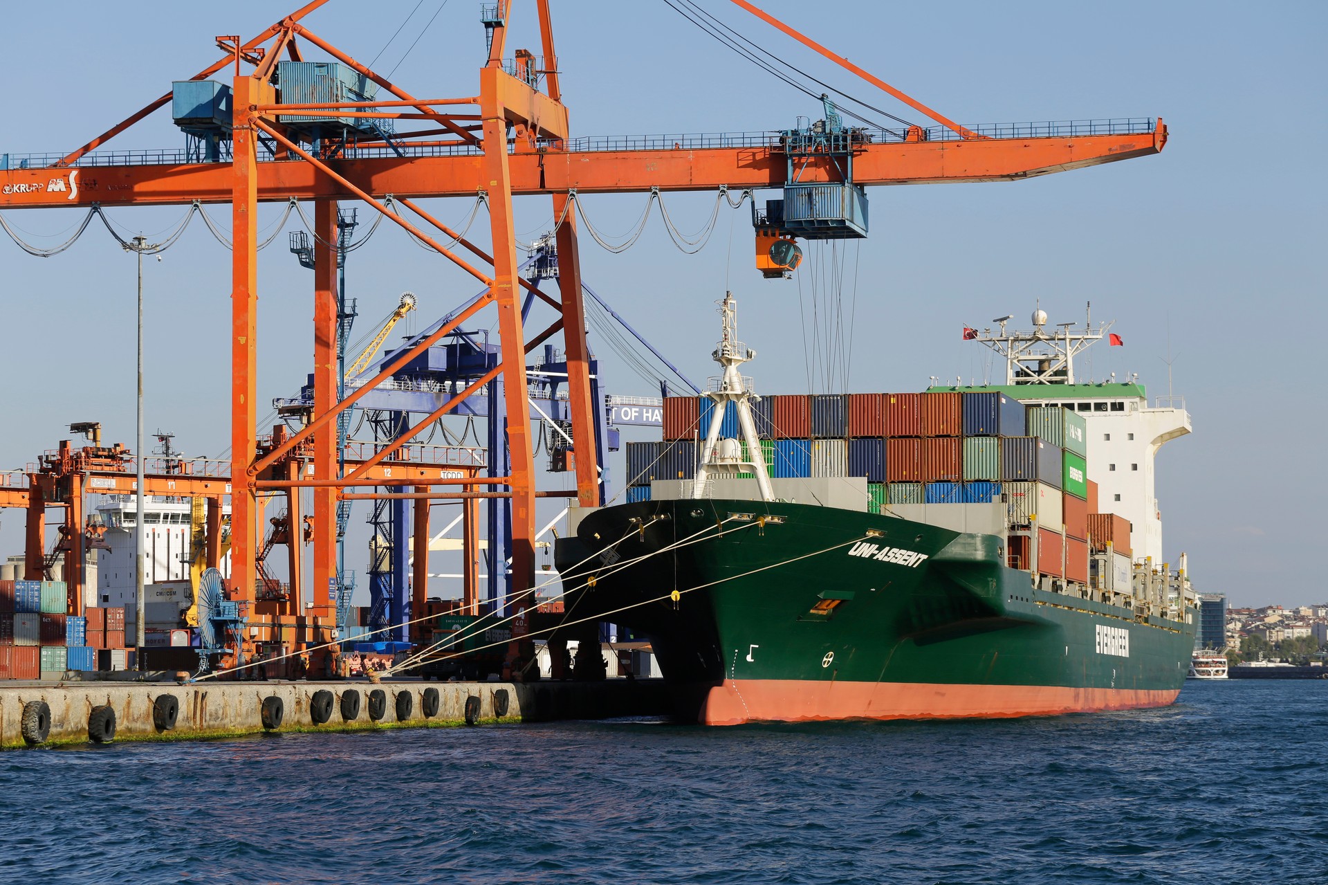 'We won’t let Türkiye become a warehouse,’ trade minister rejects low-tariff misuse Image