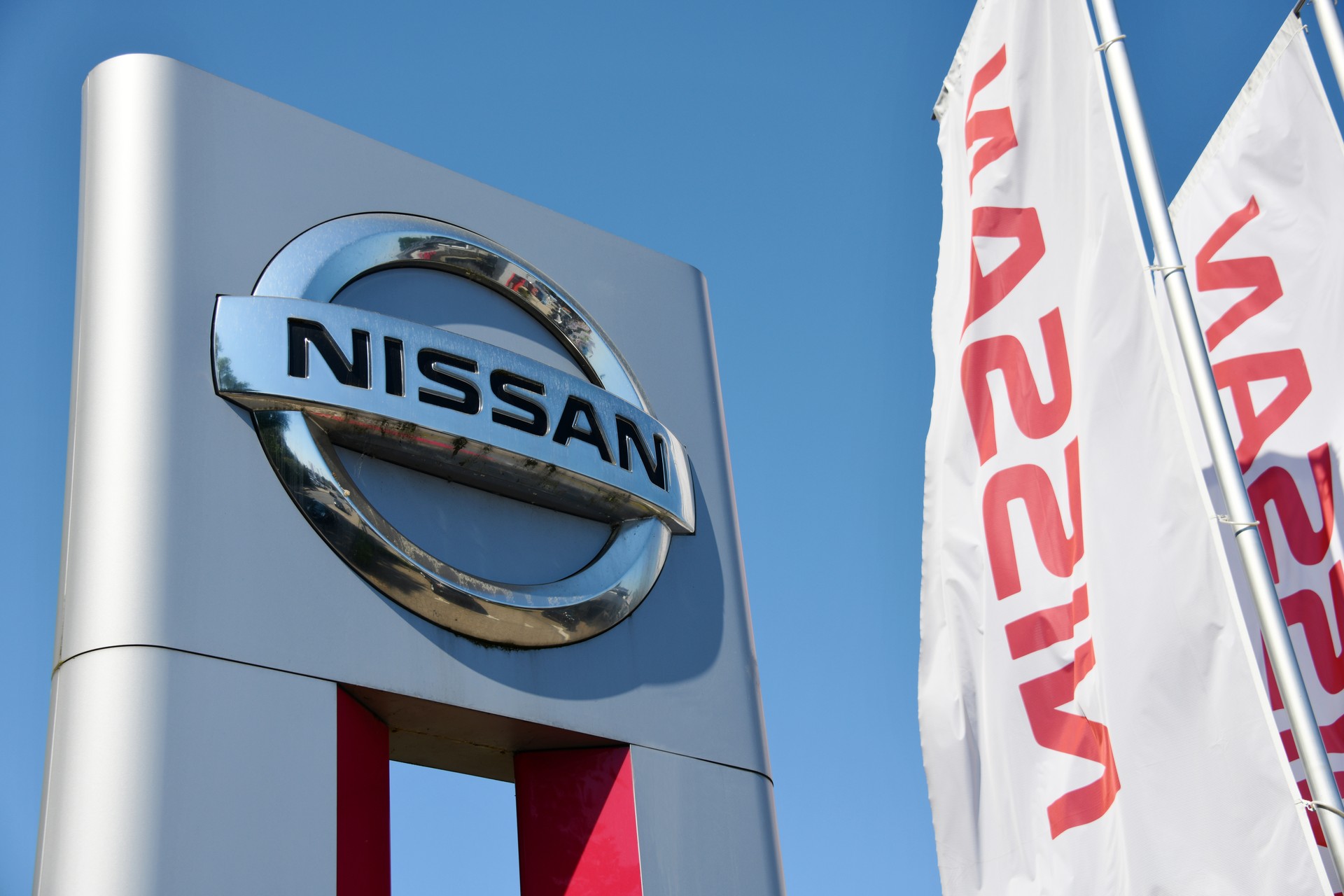 Struggling Nissan turns to longtime partner Renault as alliance enters new chapter