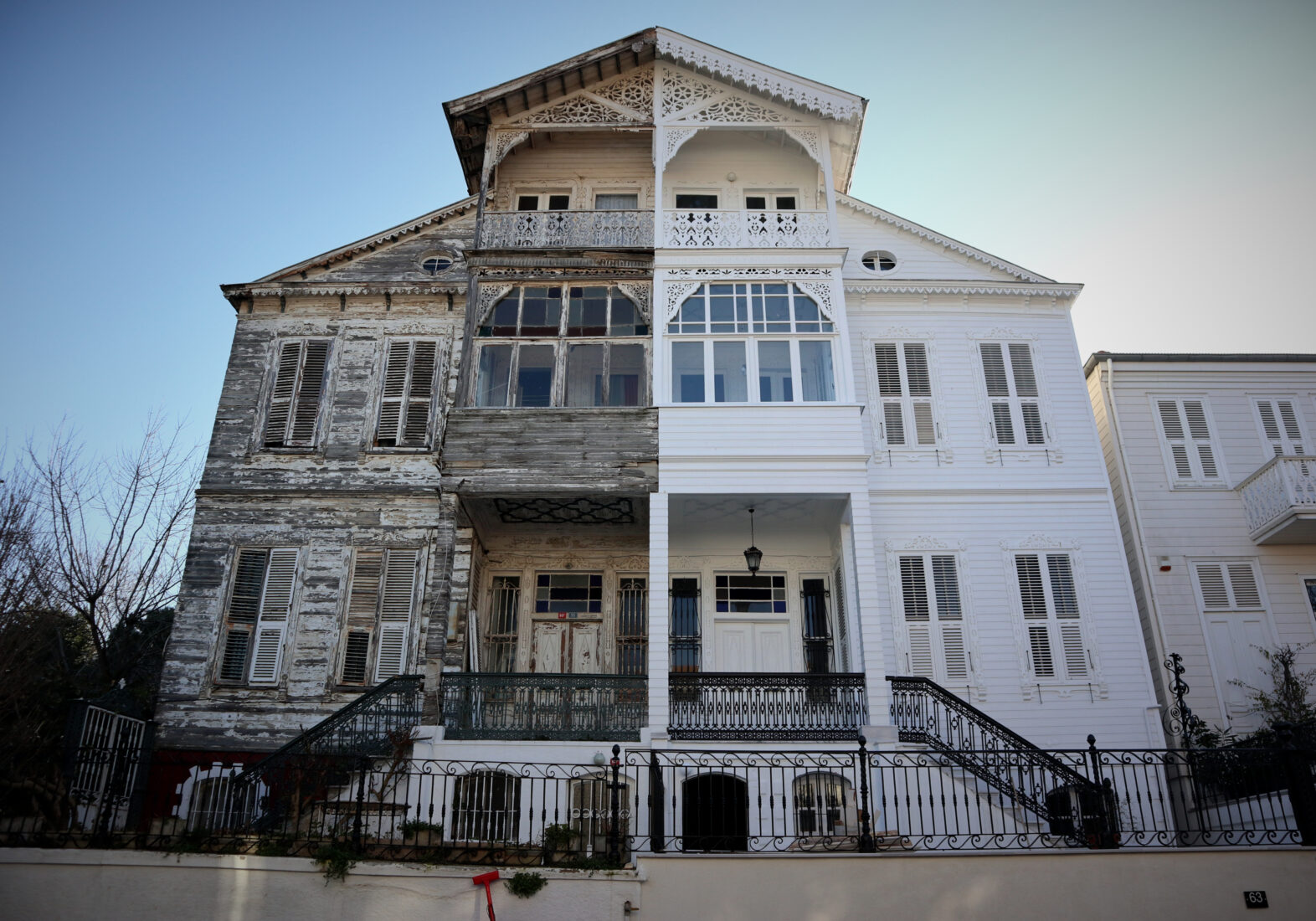 Istanbul through Orhan Pamuk's novels