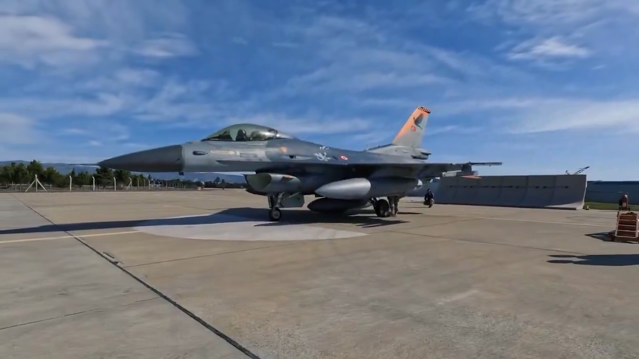 F-16 EDPOD mounted on the external pod similar to the 300-gallon external fuel tank carried beneath the F-16 fuselage, can be seen during the video released on Apr 11, 2025. (Screengrab photo via X / @mfatihkacir)