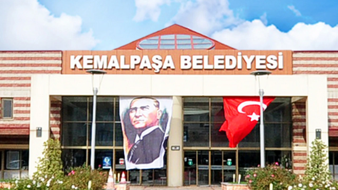 Izmir's Kemalpasa municipality faces court over concert fraud involving pop star Gulsen