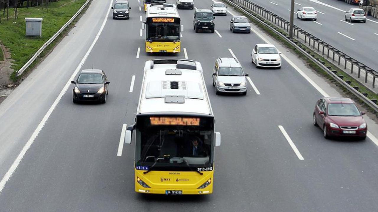 Istanbul's private buses halt operations across the city over unpaid municipal debts